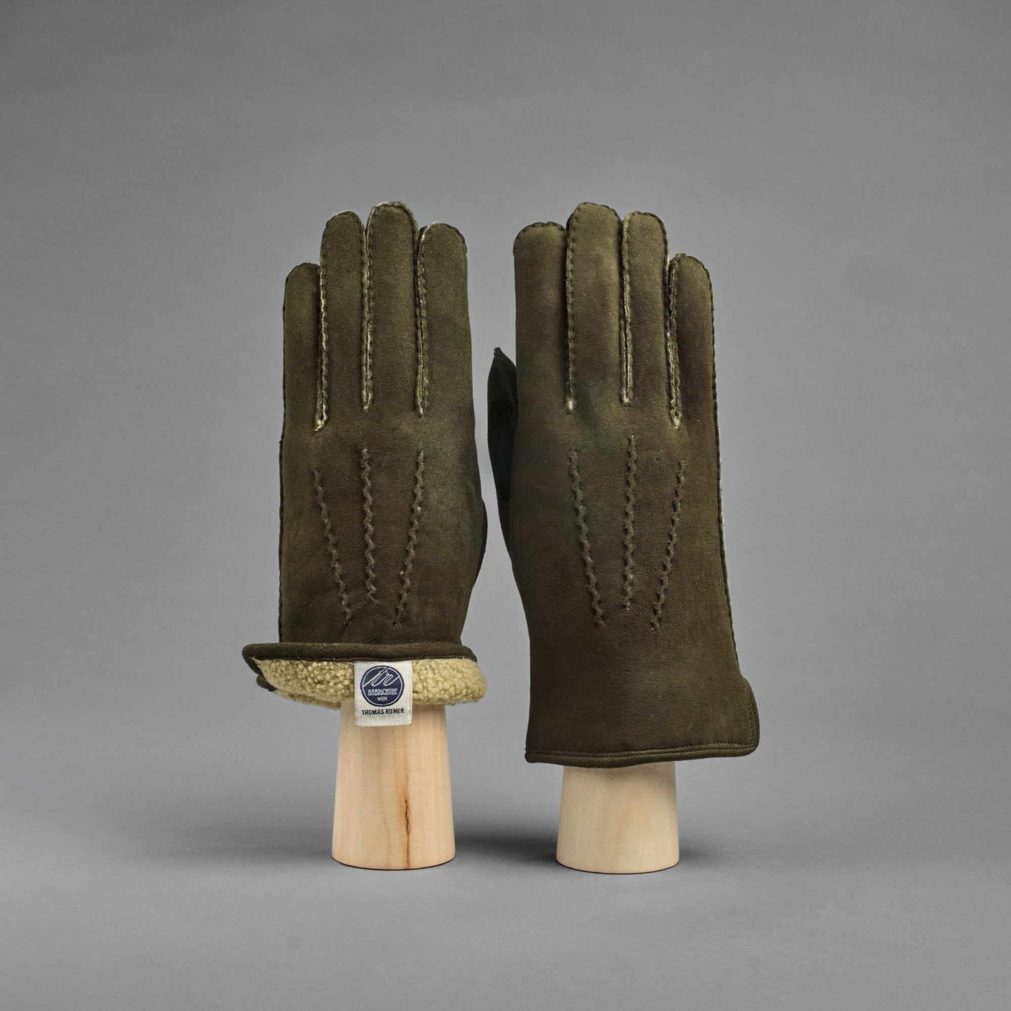 Gentlemen's Gloves from Moss Green Curly Lambskin lined with Shearling