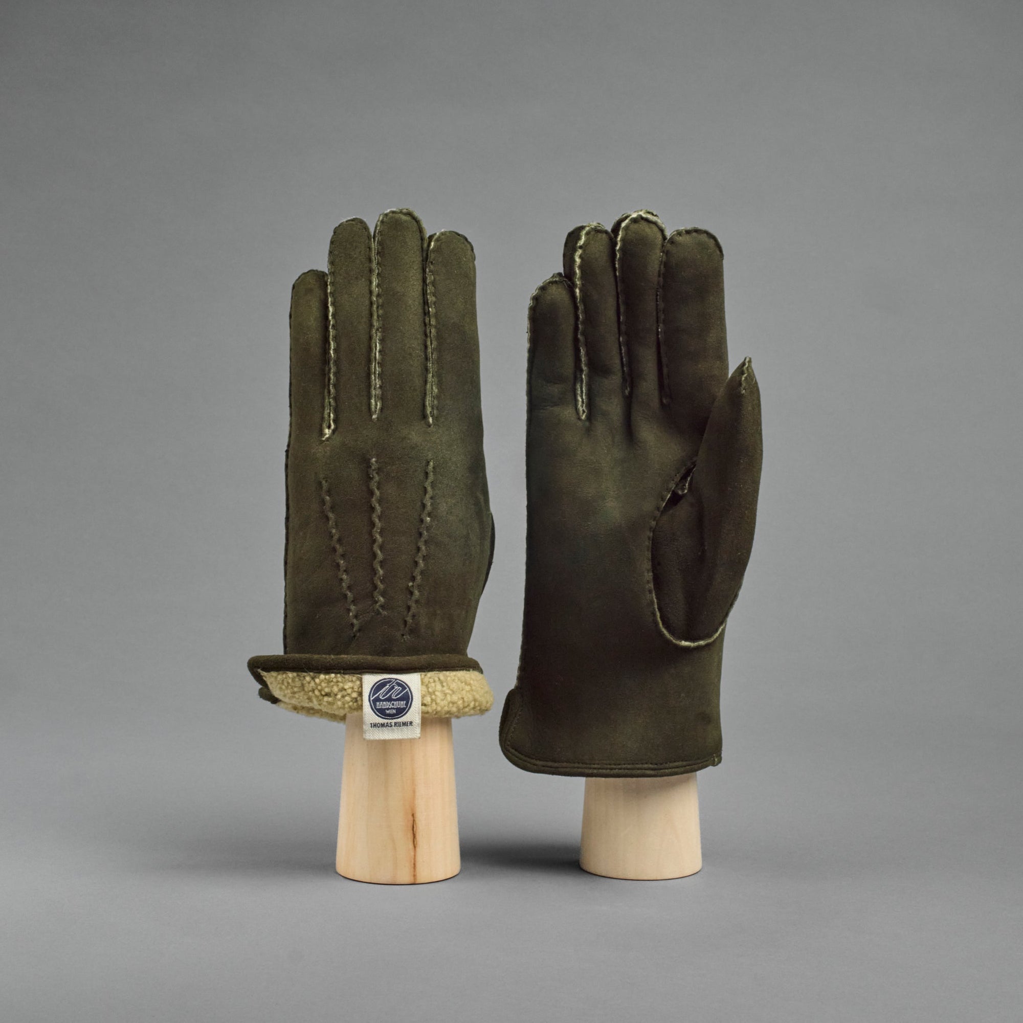 Gentlemen's Gloves from Moss Green Curly Lambskin lined with Shearling