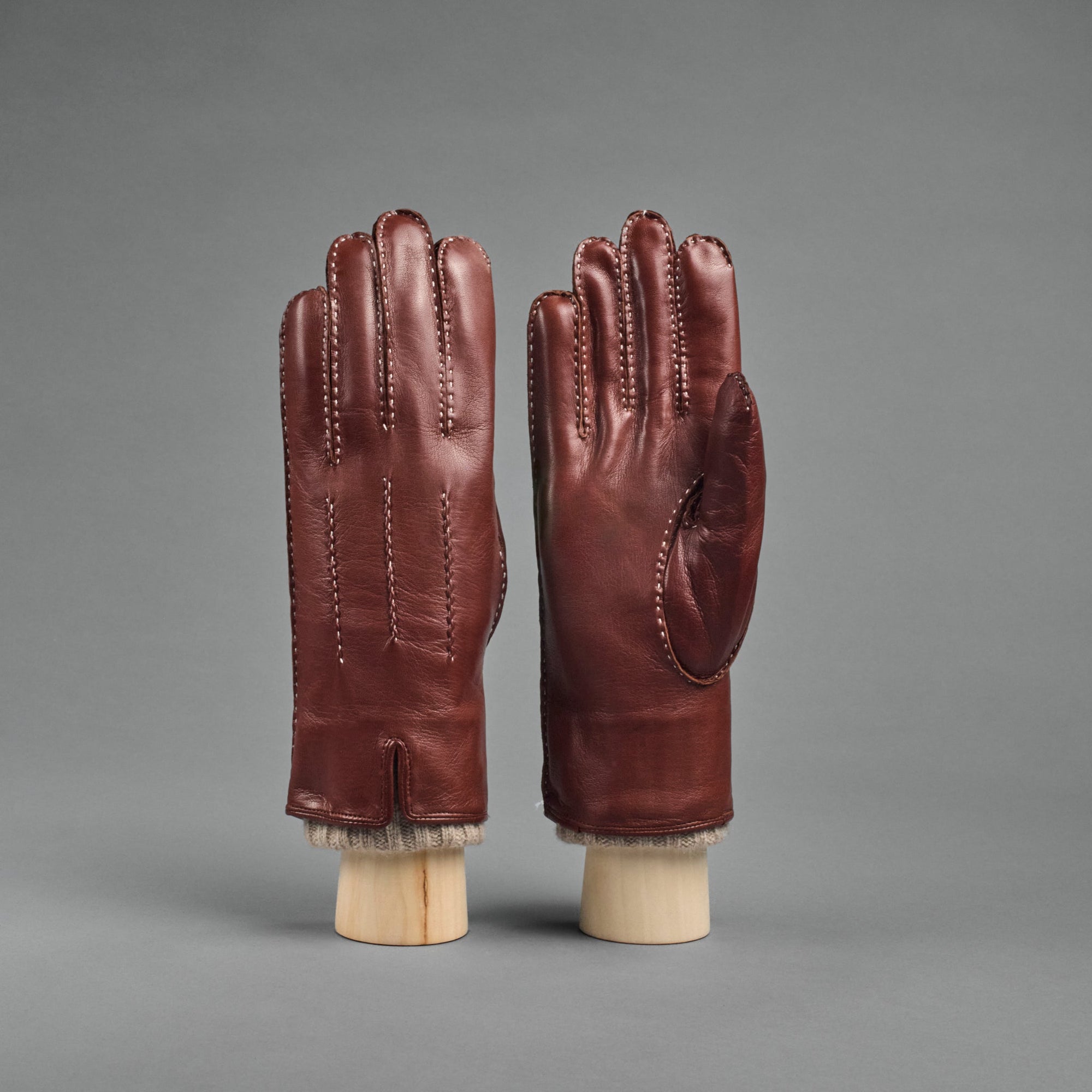 Gentlemen's Gloves from Cognac Hair Sheep Nappa lined with Cashmere