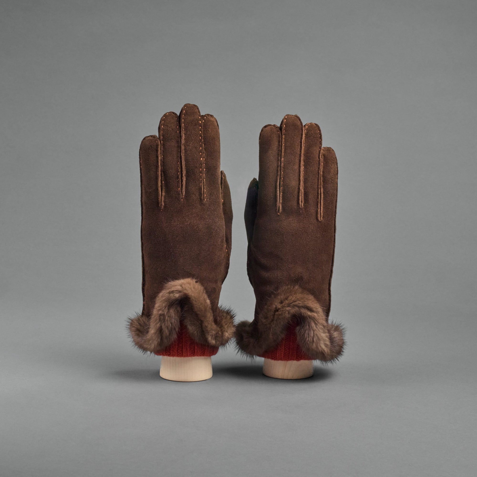 Ladies Gloves from Schoko Brown Goatskin lined with Dark Orange Cashmere and framed with Mink