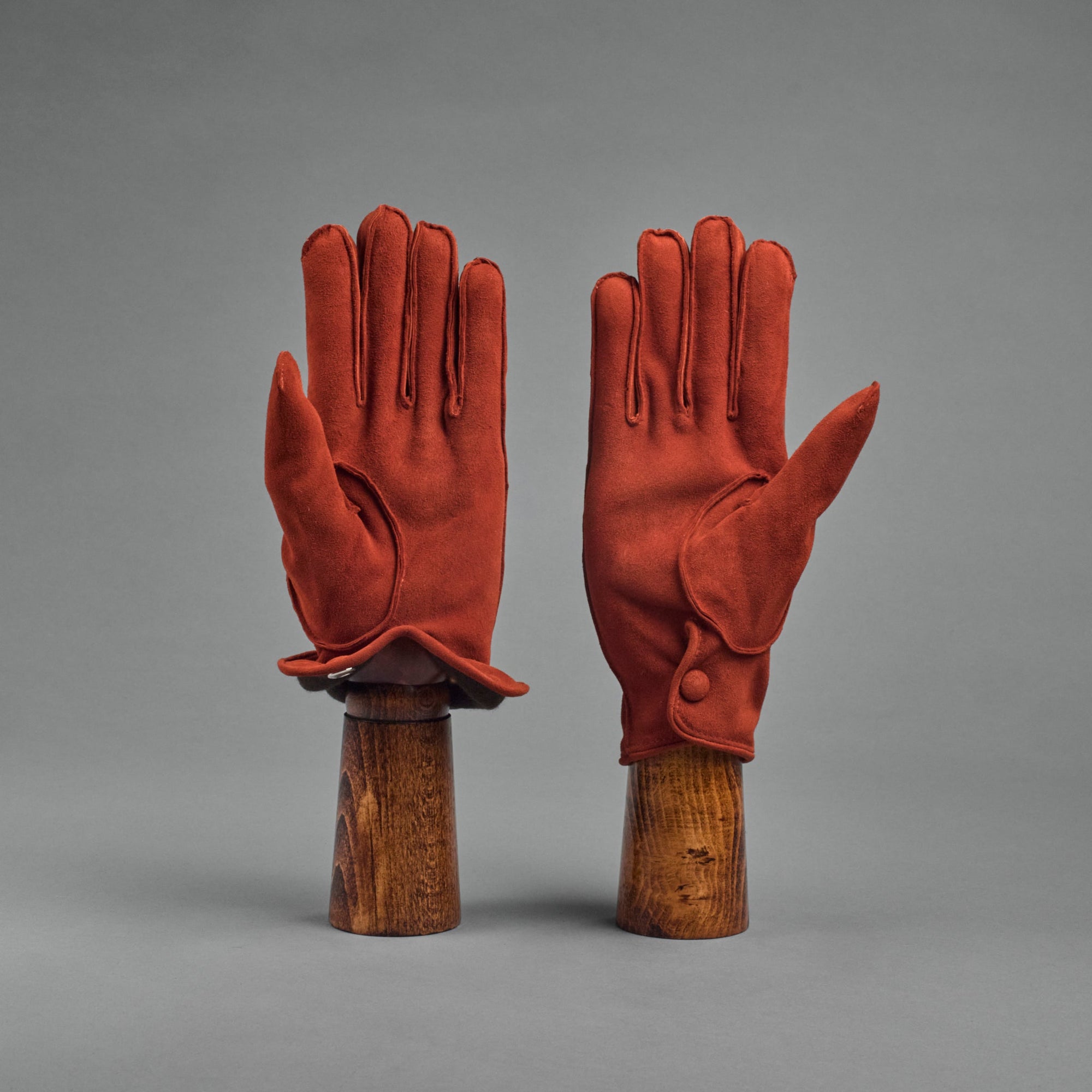 Gentlemen's Gloves from Orange Goatskin lined with beige Cashmere