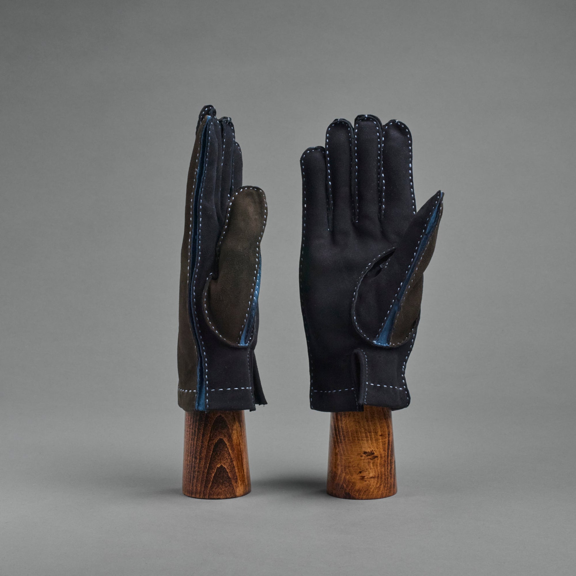 Gentlemen's Gloves from Brown/Petrol/Navy Hair Sheep Suede lined with Cashmere