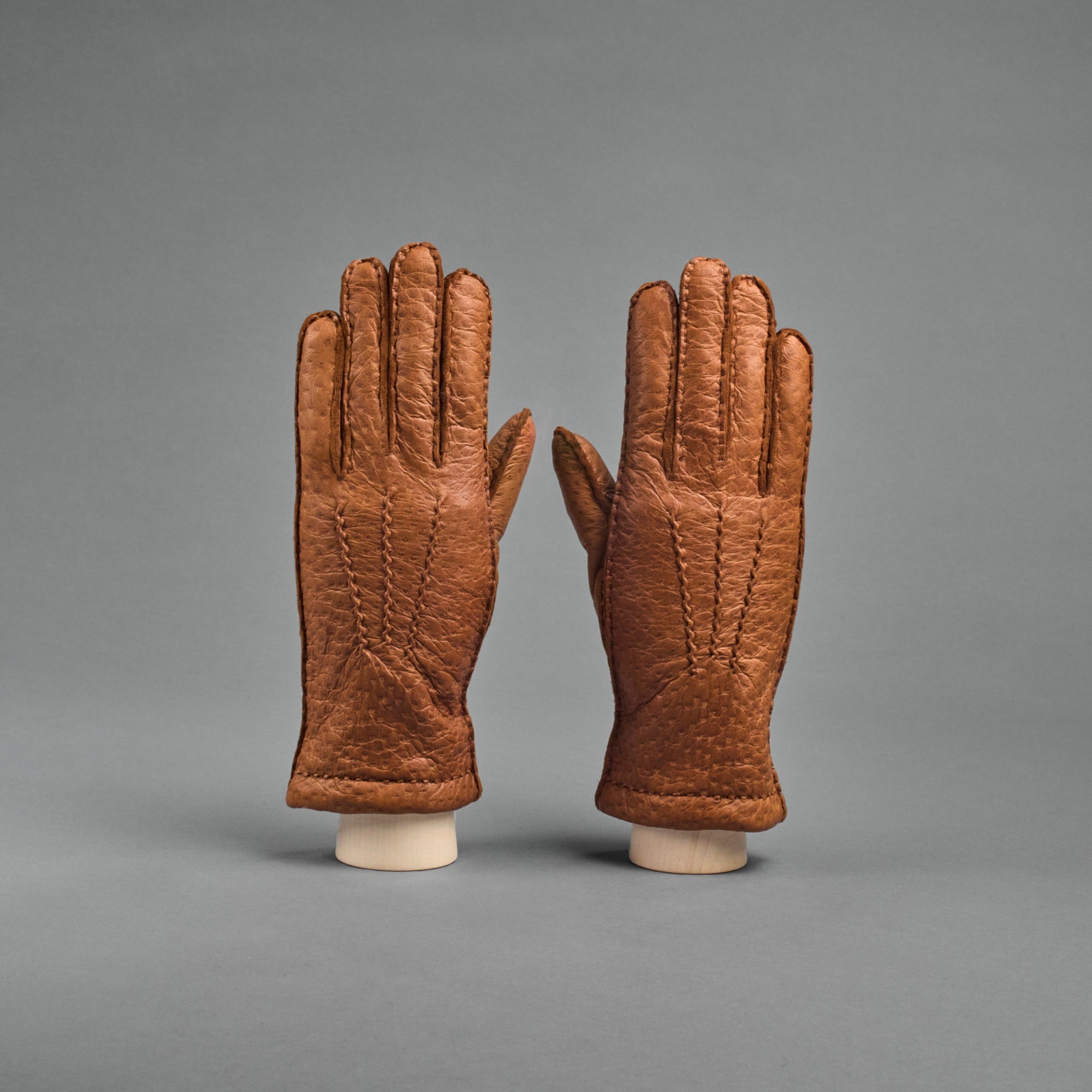 Damenhandschuhe aus Cognac Peccary mit Kaschmirfutter