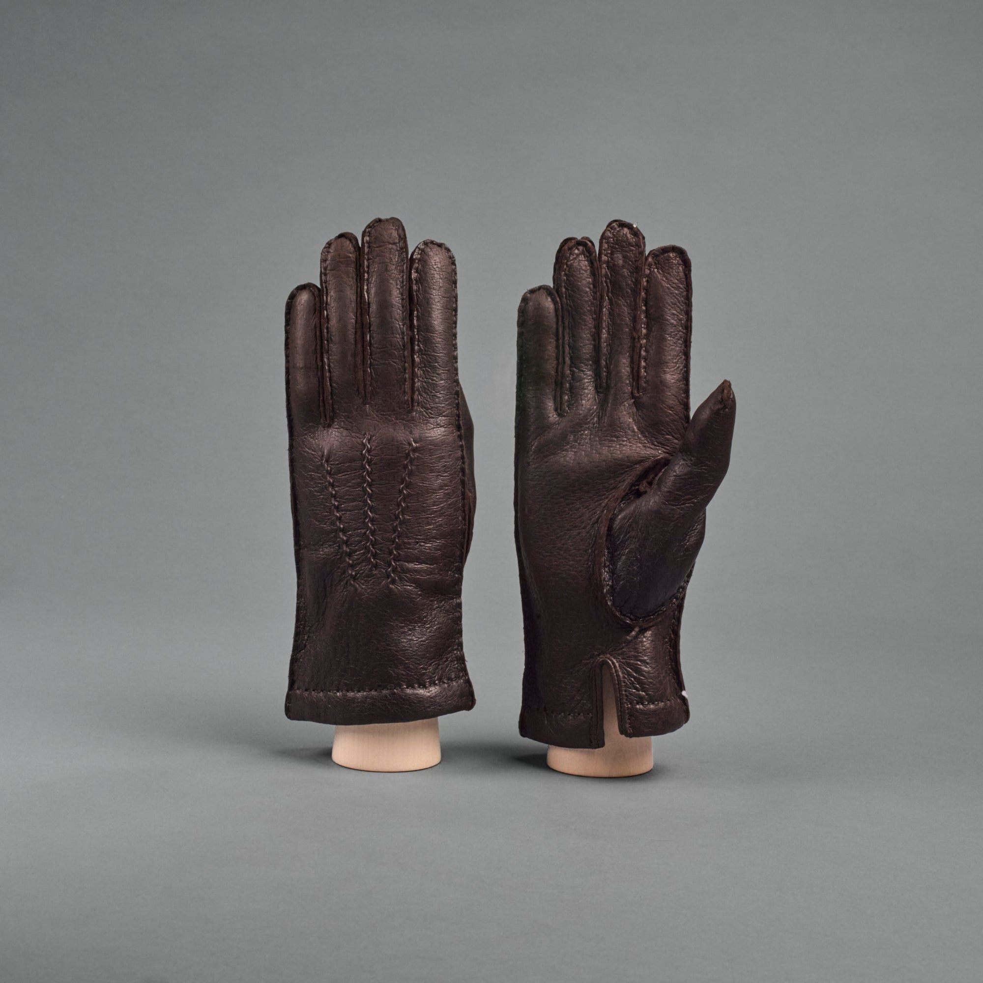 Damenhandschuhe aus dunkelbraunem Peccary mit Kaschmirfutter