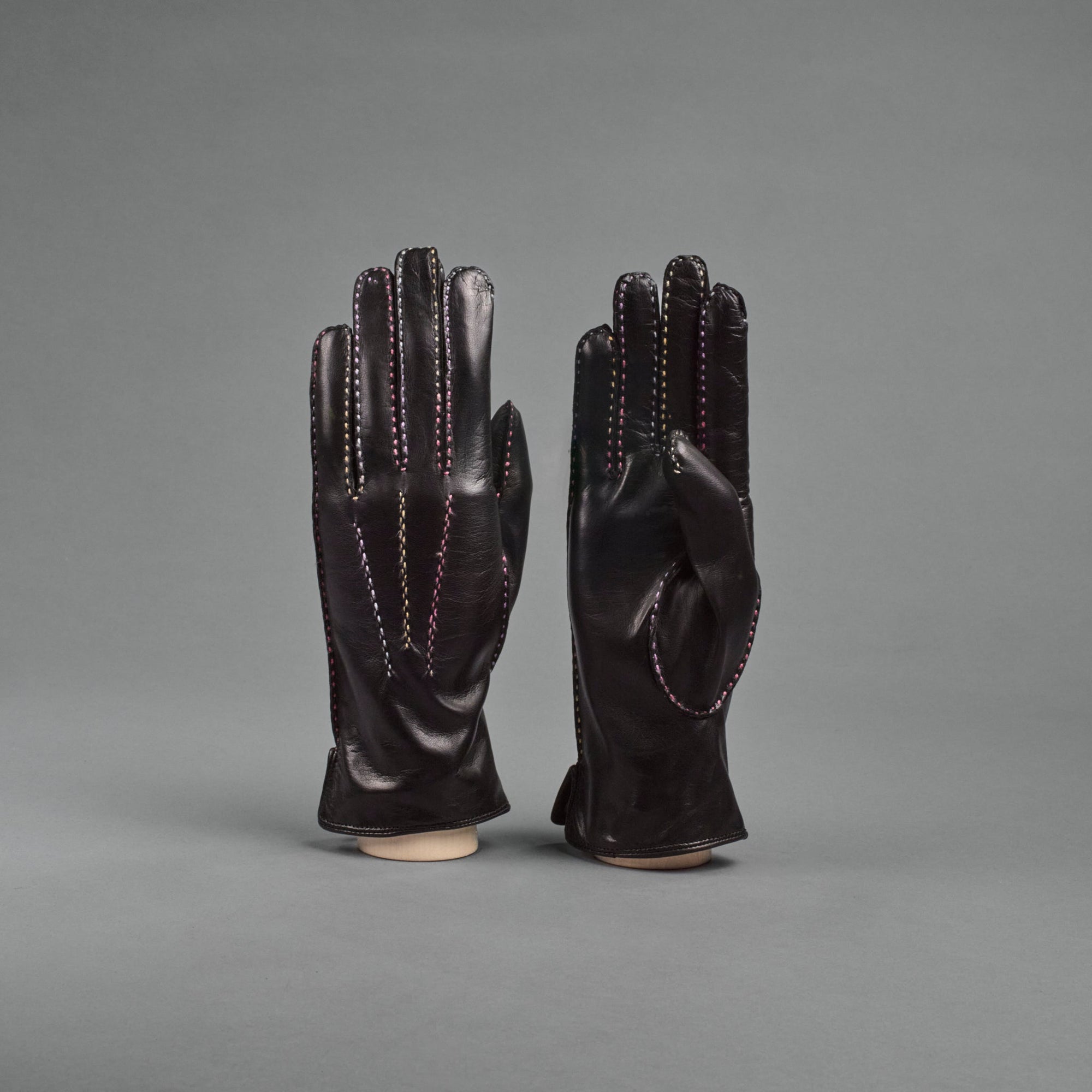 Ladies Gloves from Black Hair Sheep Nappa lined with Cashmere