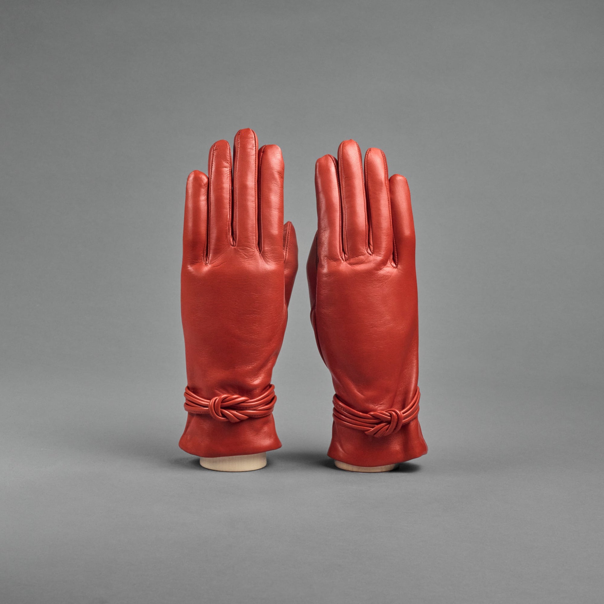 Ladies Gloves from Orange Hair Sheep Nappa lined with Cashmere