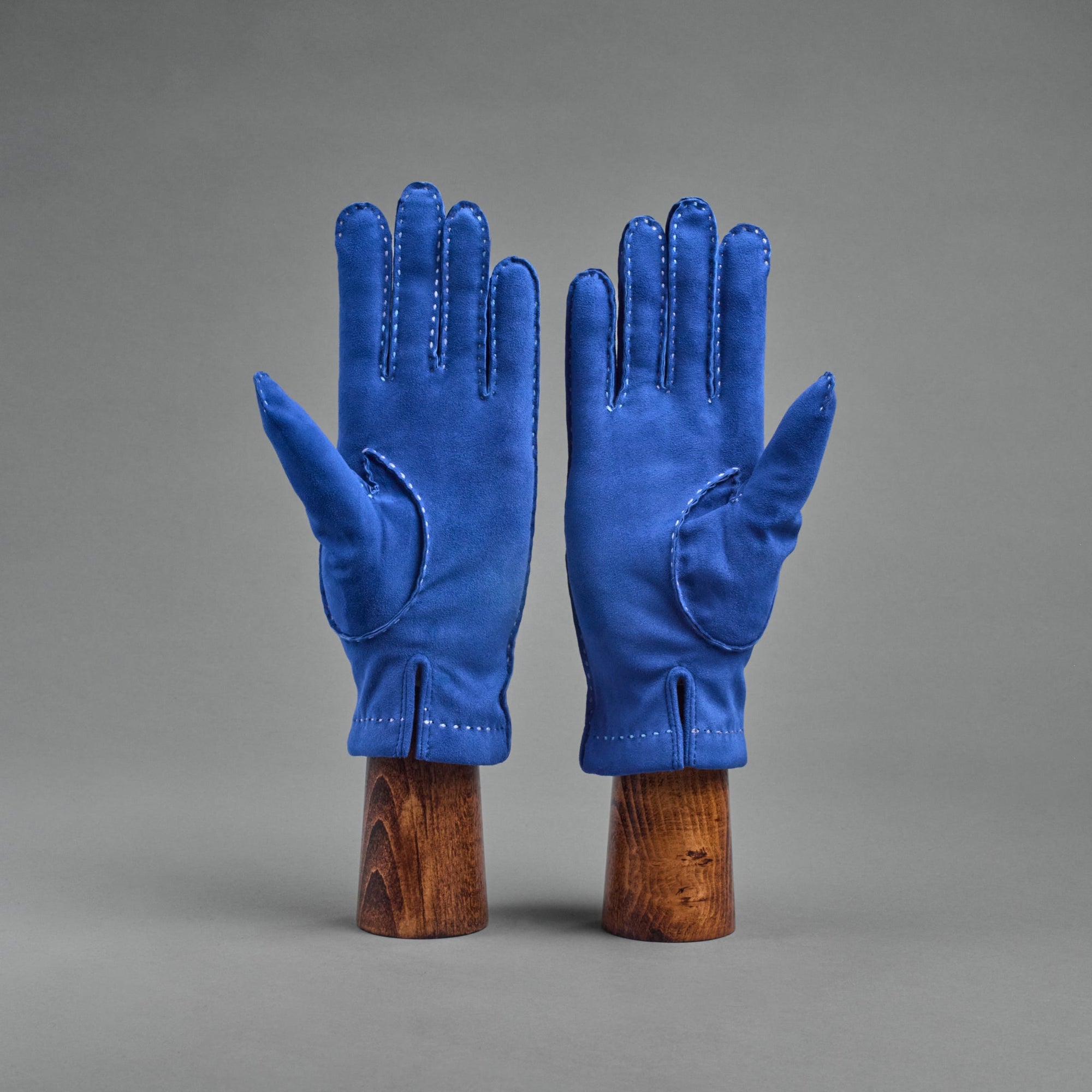 Ladies Gloves from Electric Blue Reindeer lined with Cashmere