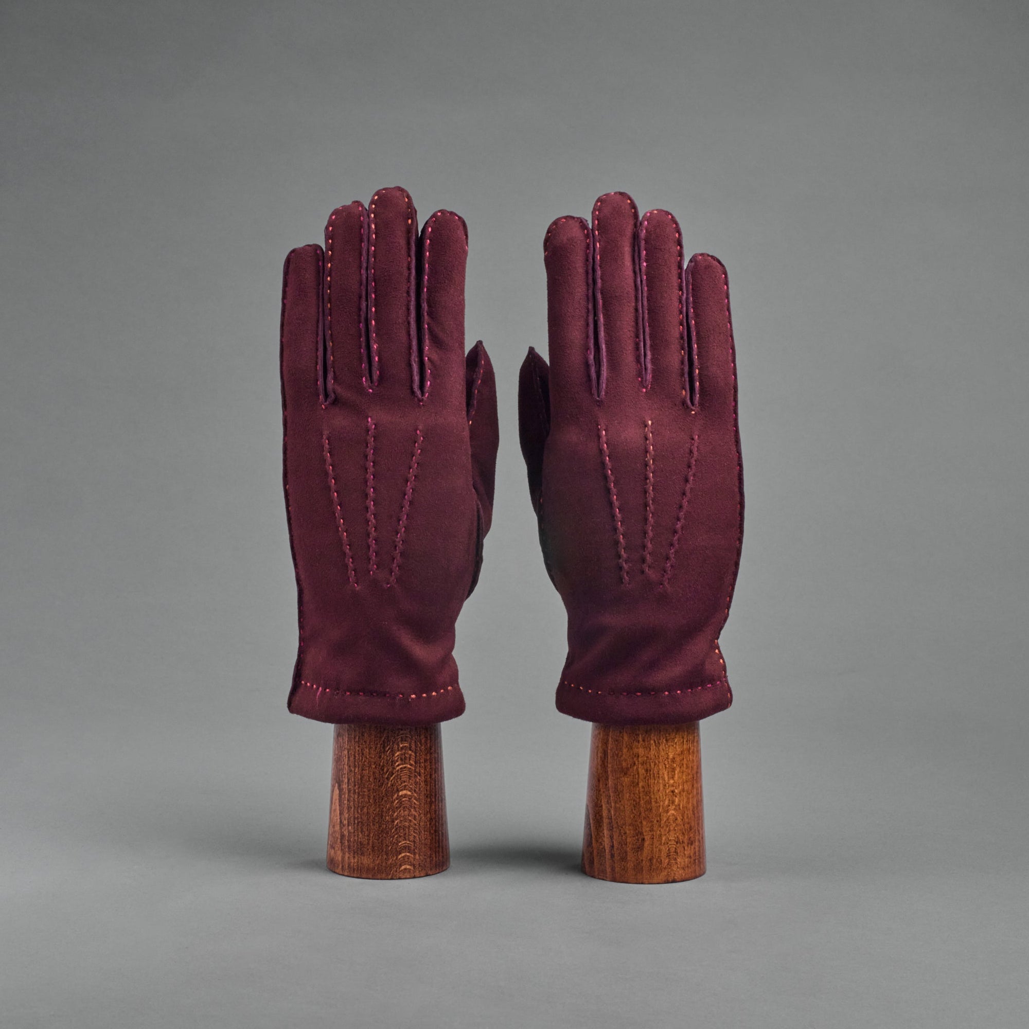 Ladies Gloves from Bordeaux Reindeer lined with Cashmere