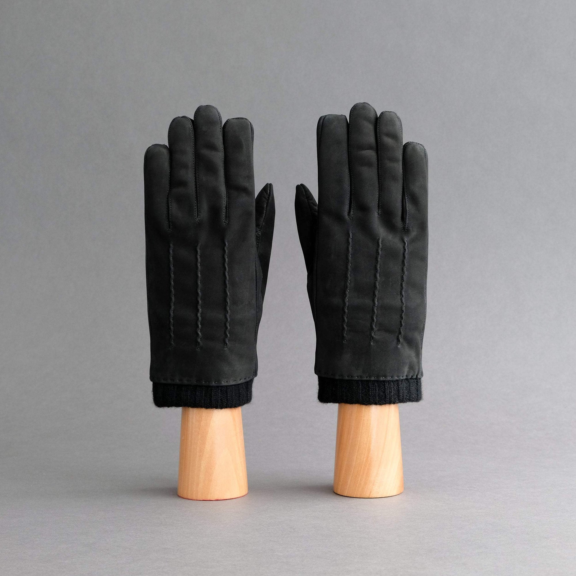 Gentlemen's Gloves from Black Goatskin Nubuck with Cashmere Lining - TR Handschuhe Wien - Thomas Riemer Handmade Gloves