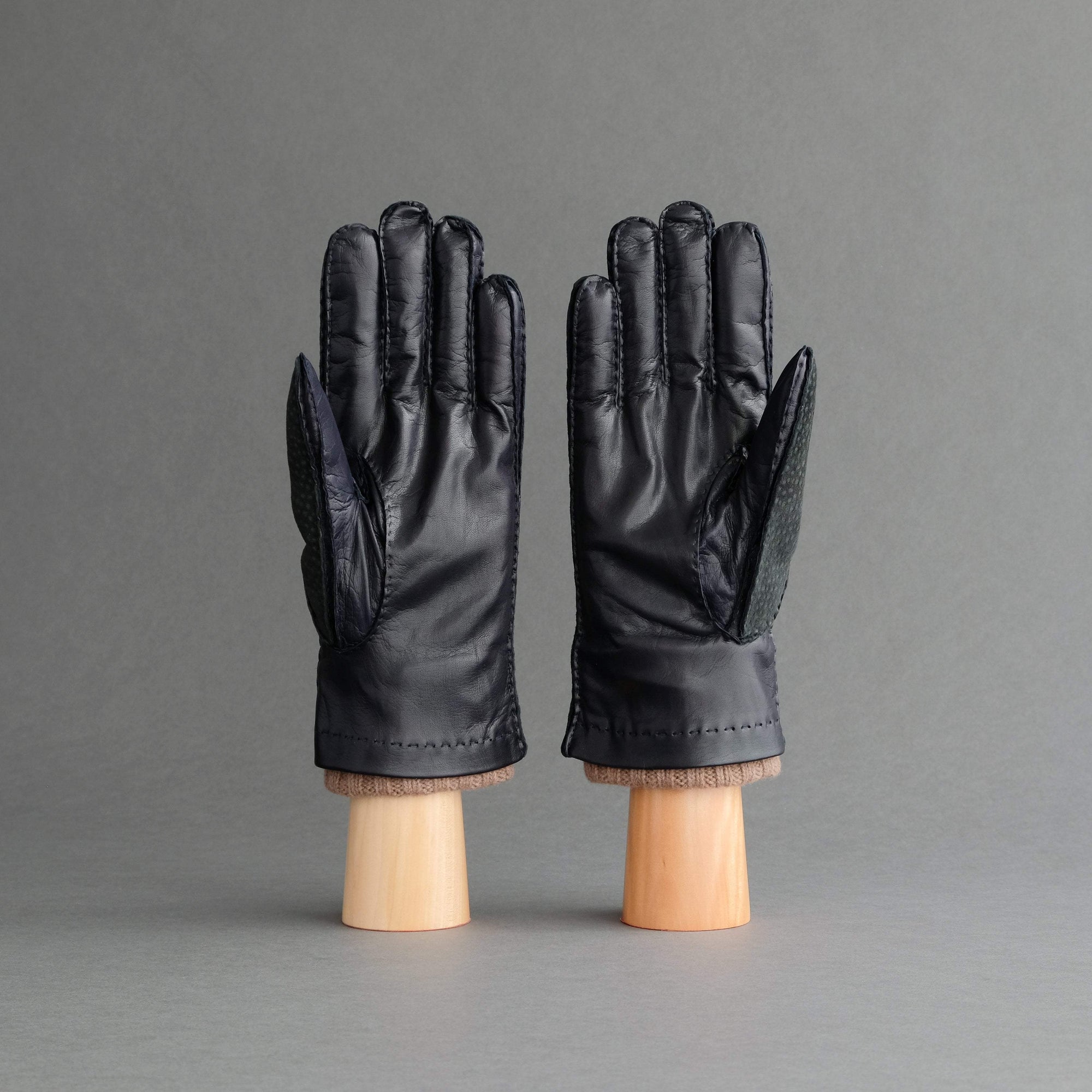 Gentlemen's Gloves from Carpincho and Nappa Leather Lined with Cashmere - TR Handschuhe Wien - Thomas Riemer Handmade Gloves