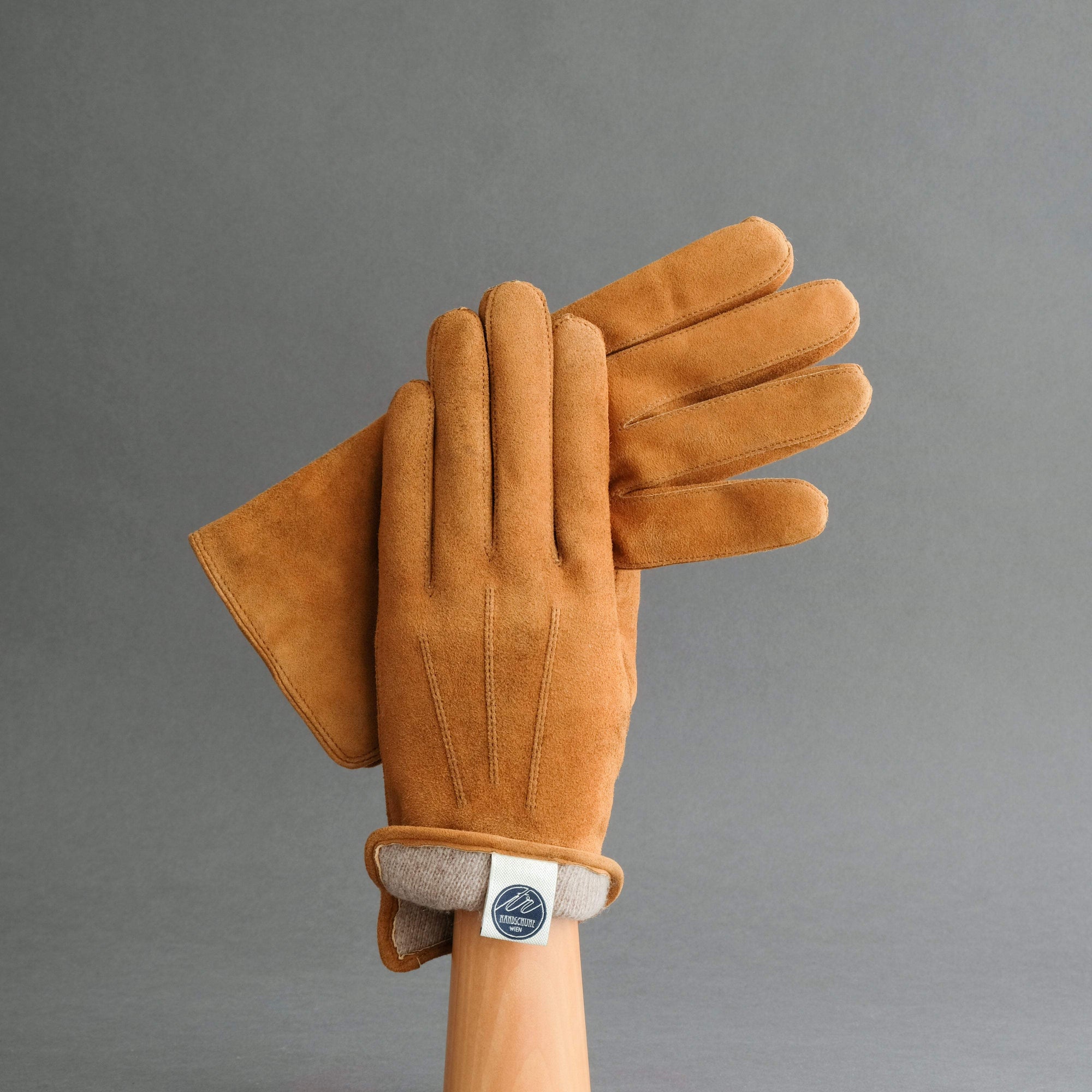 Gentlemen's Gloves from Cognac Goatskin Lined with Cashmere - TR Handschuhe Wien - Thomas Riemer Handmade Gloves