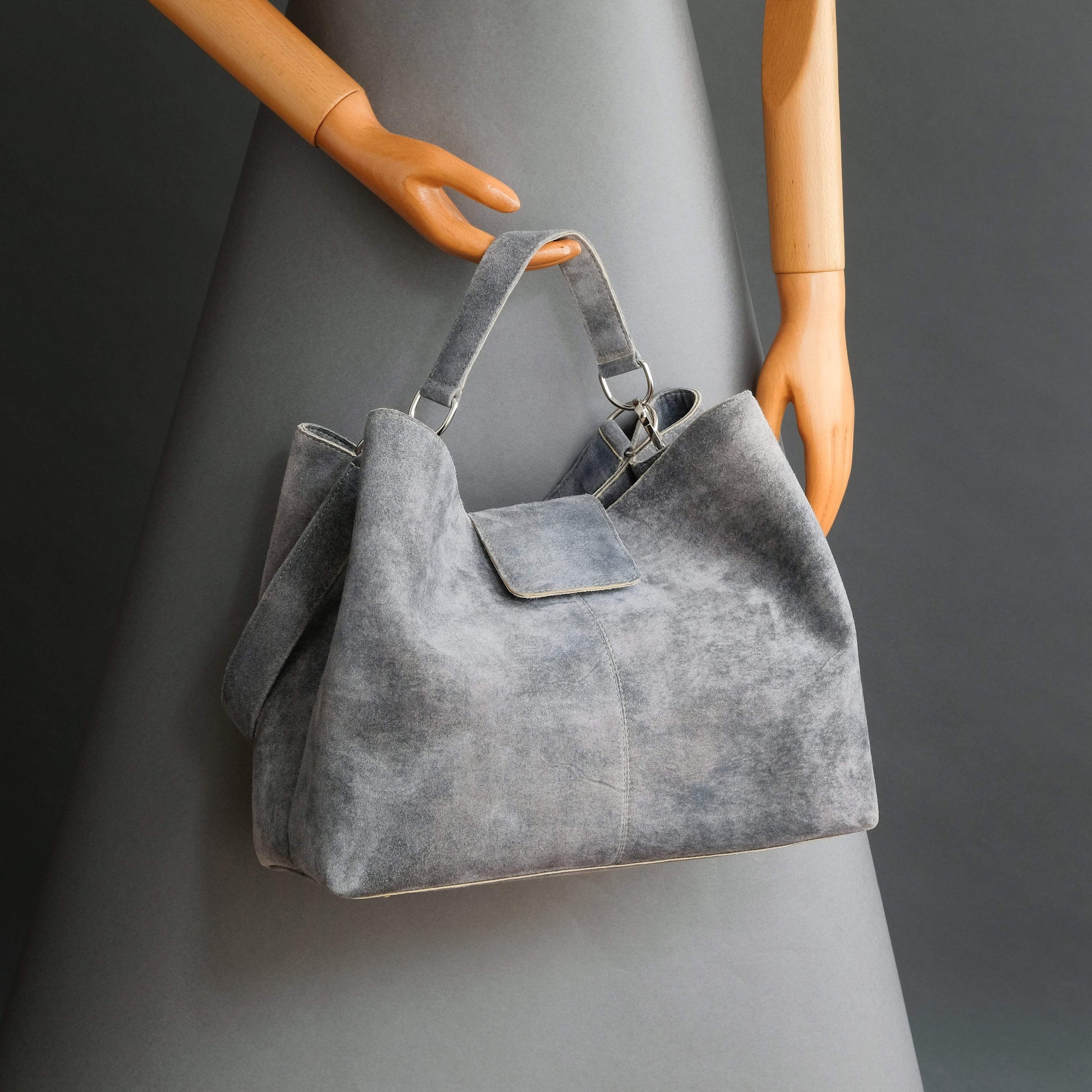 Ladies Bag From Light Grey-Blue Goatskin Suede - TR Handschuhe Wien - Thomas Riemer Handmade Gloves