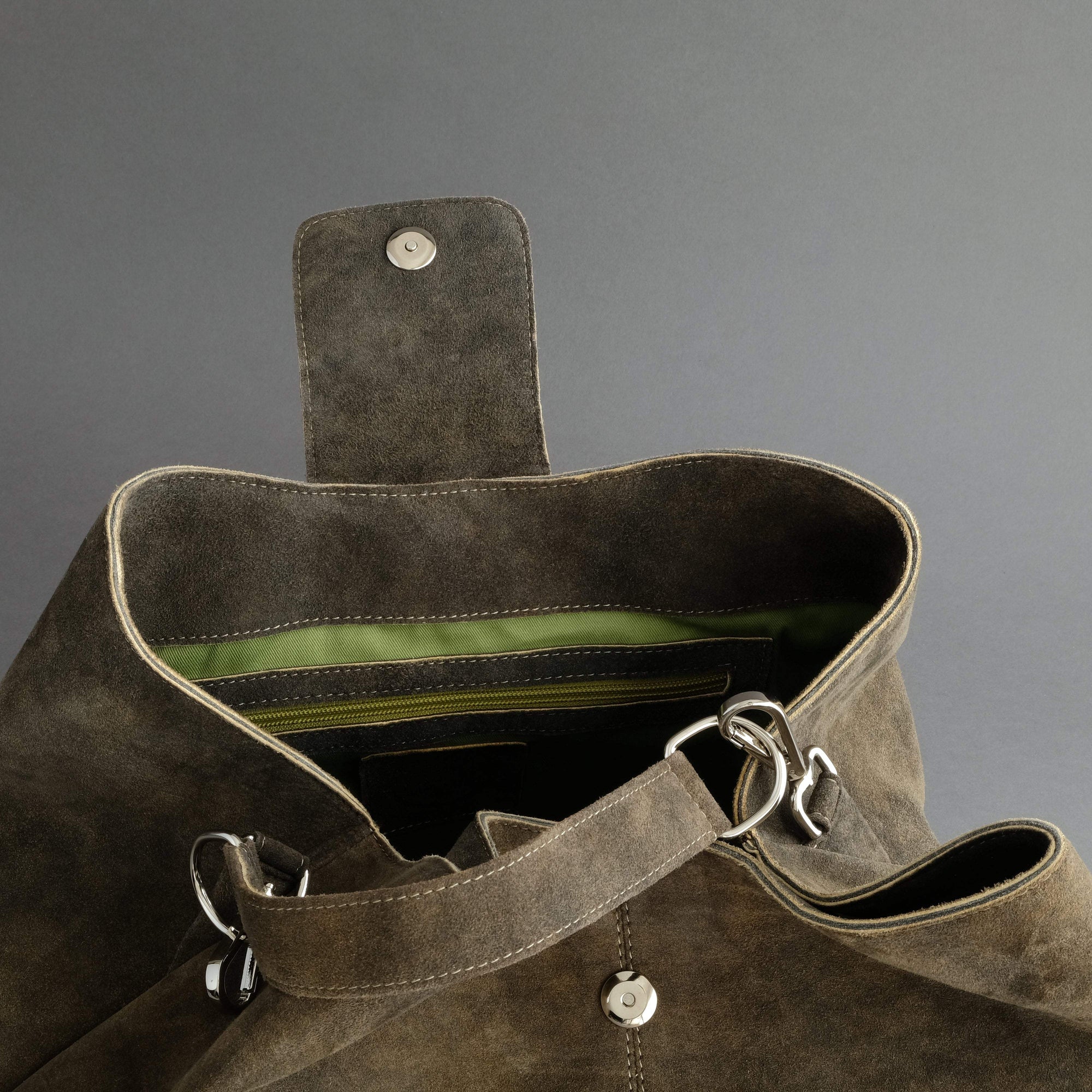 Ladies Bag From Walnut Goatskin Suede - TR Handschuhe Wien - Thomas Riemer Handmade Gloves