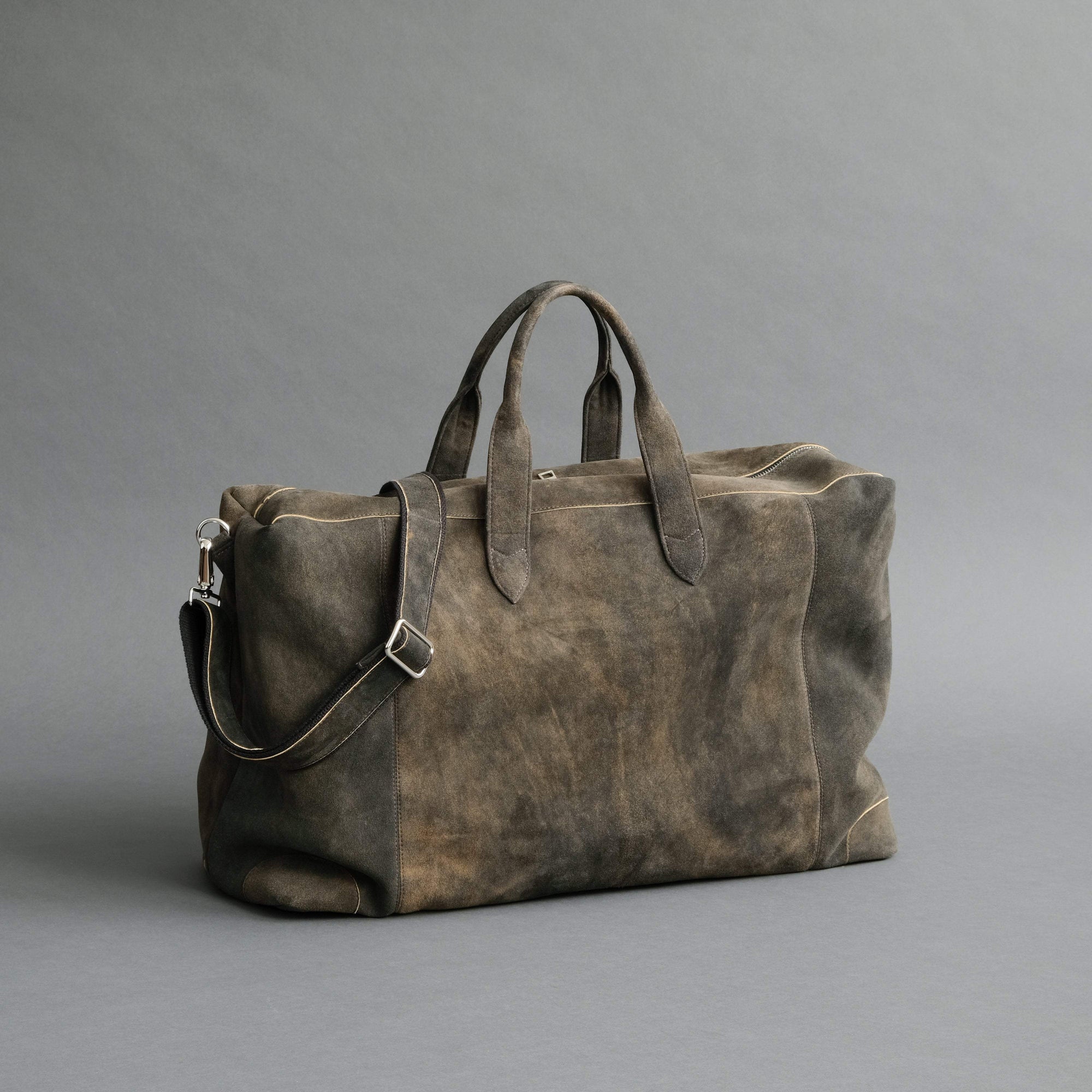 Large Weekender From Walnut Goatskin Suede - TR Handschuhe Wien - Thomas Riemer Handmade Gloves