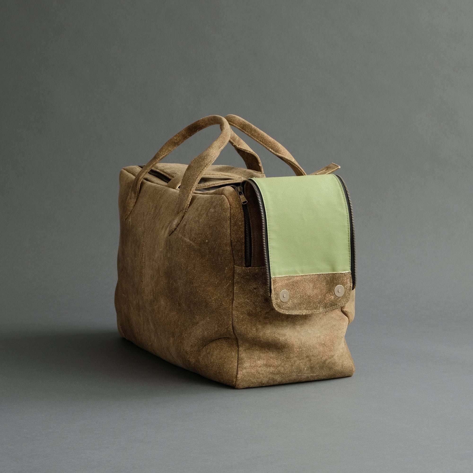 Weekender From Mustard Doeskin Suede - TR Handschuhe Wien - Thomas Riemer Handmade Gloves