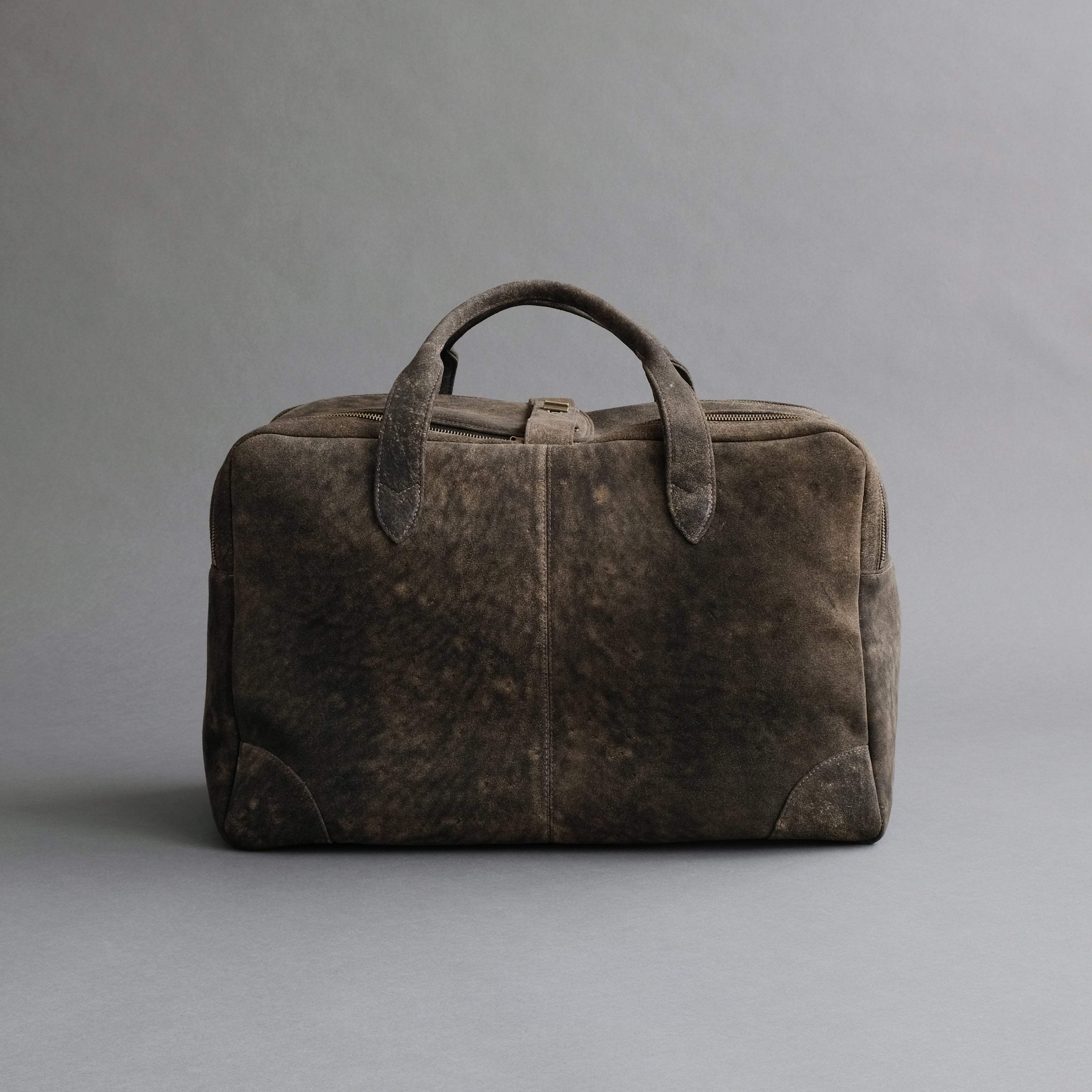 Weekender From Walnut Doeskin Suede - TR Handschuhe Wien - Thomas Riemer Handmade Gloves