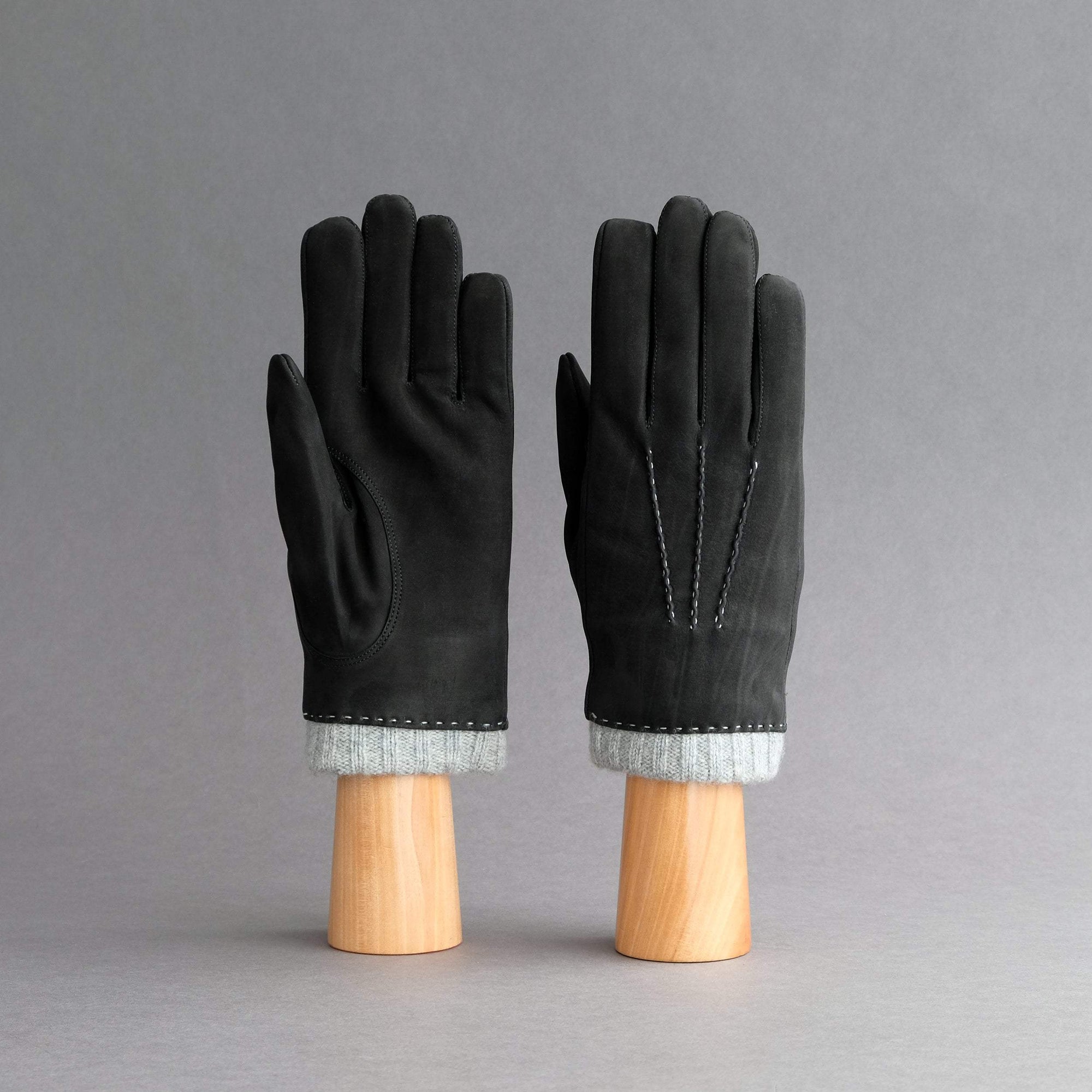 Gentlemen's Gloves from Black Goatskin Nubuck with Cashmere Lining - TR Handschuhe Wien - Thomas Riemer Handmade Gloves