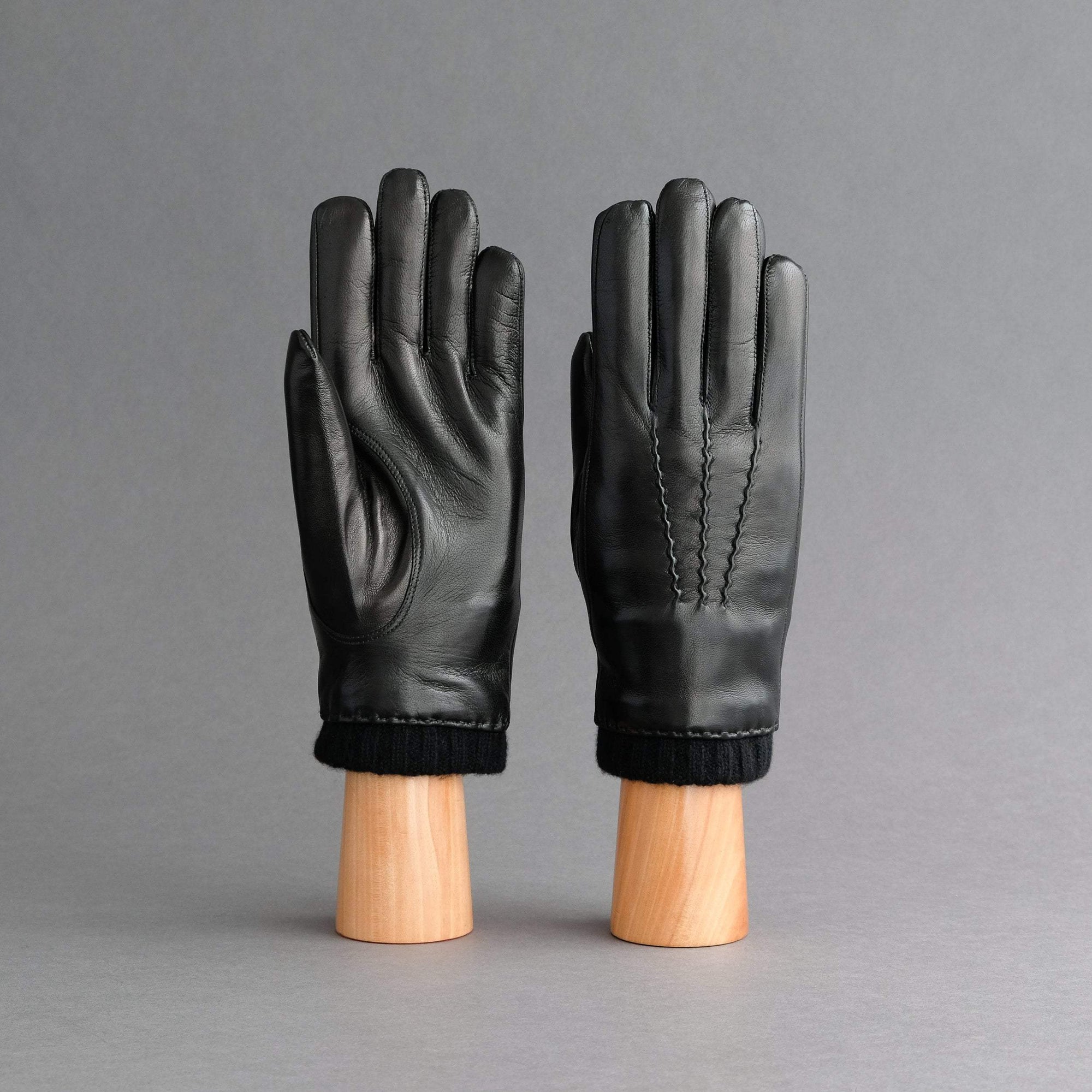 Gentlemen's Gloves from Black Hair Sheep Nappa Lined With Cashmere - TR Handschuhe Wien - Thomas Riemer Handmade Gloves