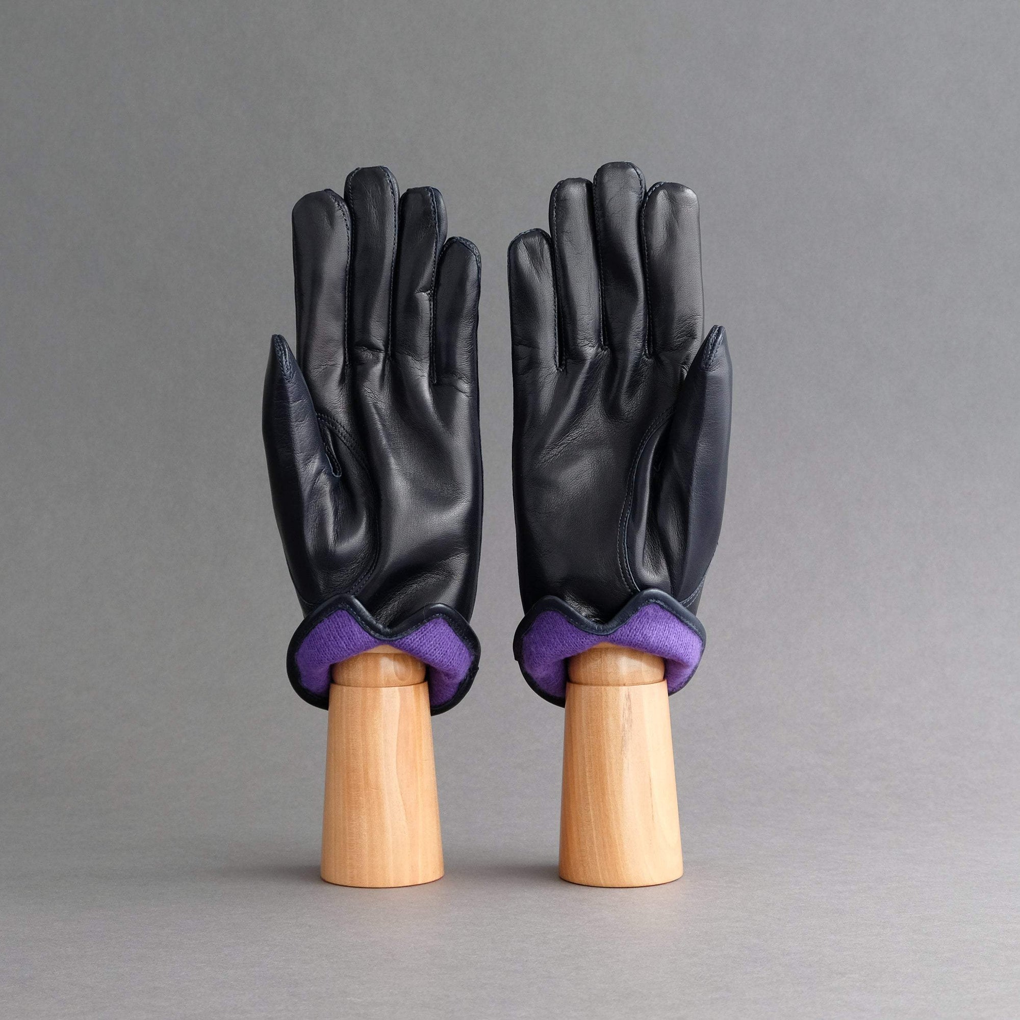 Gentlemen's Gloves from Blue Hair Sheep Nappa Lined with Purple Cashmere - TR Handschuhe Wien - Thomas Riemer Handmade Gloves