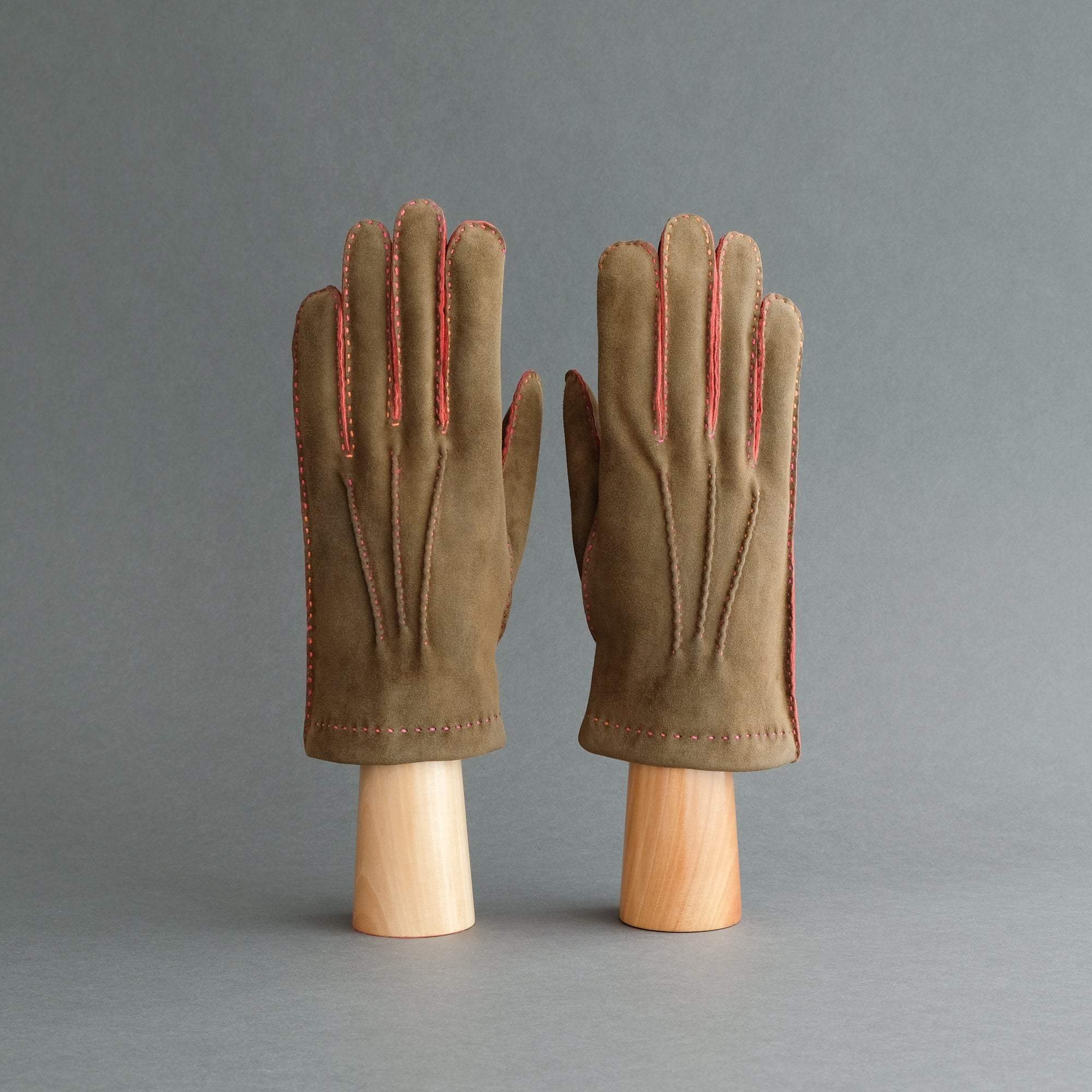 Gentlemen's Gloves from Brown Goatskin Lined with Cashmere - TR Handschuhe Wien - Thomas Riemer Handmade Gloves