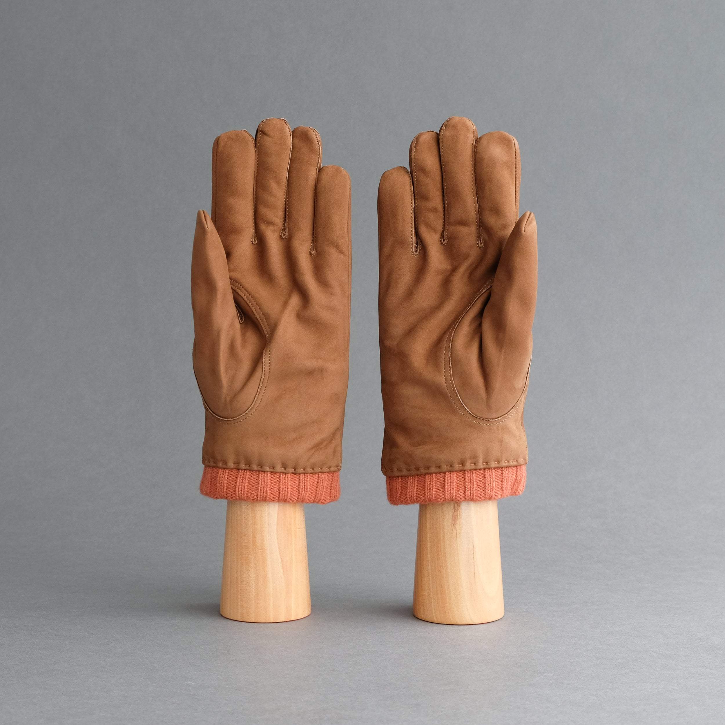 Gentlemen&#39;s Gloves from Brown Goatskin Nubuck with Cashmere Lining - TR Handschuhe Wien - Thomas Riemer Handmade Gloves