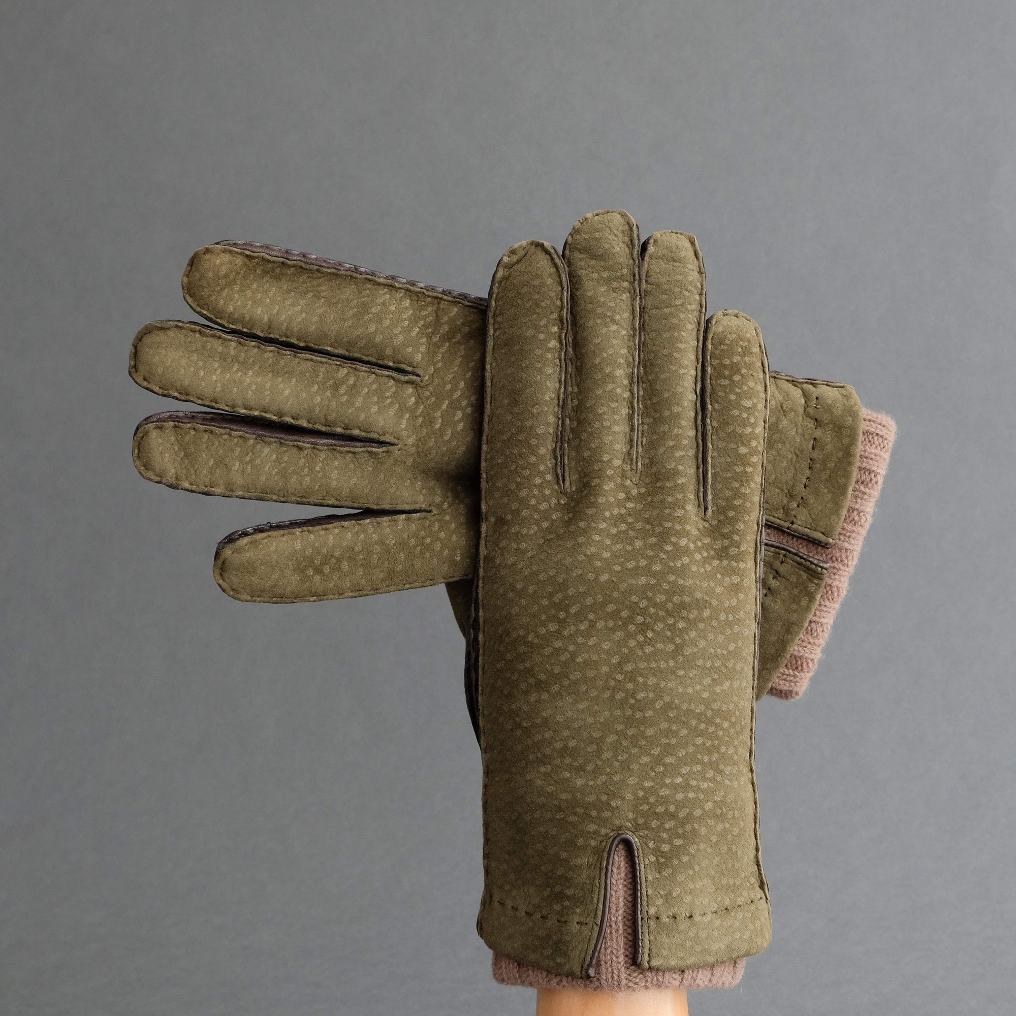 Gentlemen&#39;s Gloves from Carpincho and Nappa Leather Lined with Cashmere - TR Handschuhe Wien - Thomas Riemer Handmade Gloves