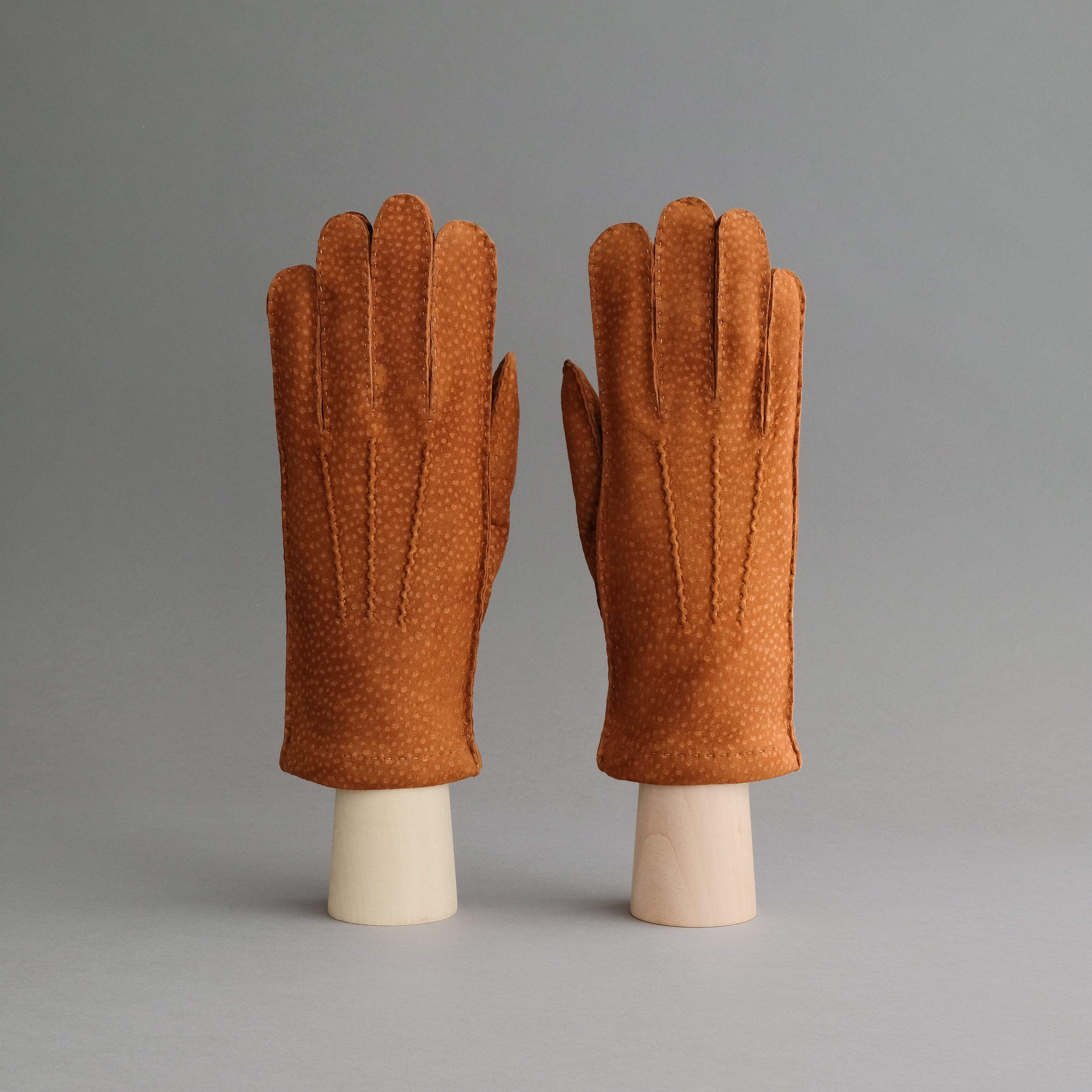 Gentlemen&#39;s Gloves from Cognac Carpincho Leather Lined With Cashmere - TR Handschuhe Wien - Thomas Riemer Handmade Gloves