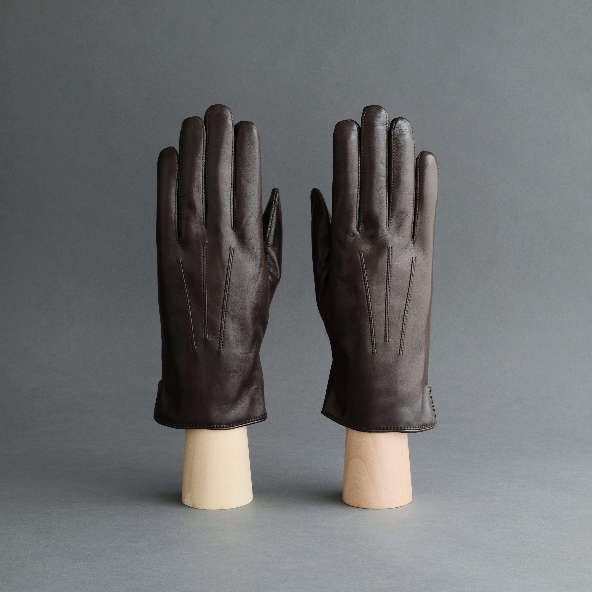 Gentlemen's Gloves from Dark Brown Hair Sheep Nappa Lined with Cashmere - TR Handschuhe Wien - Thomas Riemer Handmade Gloves