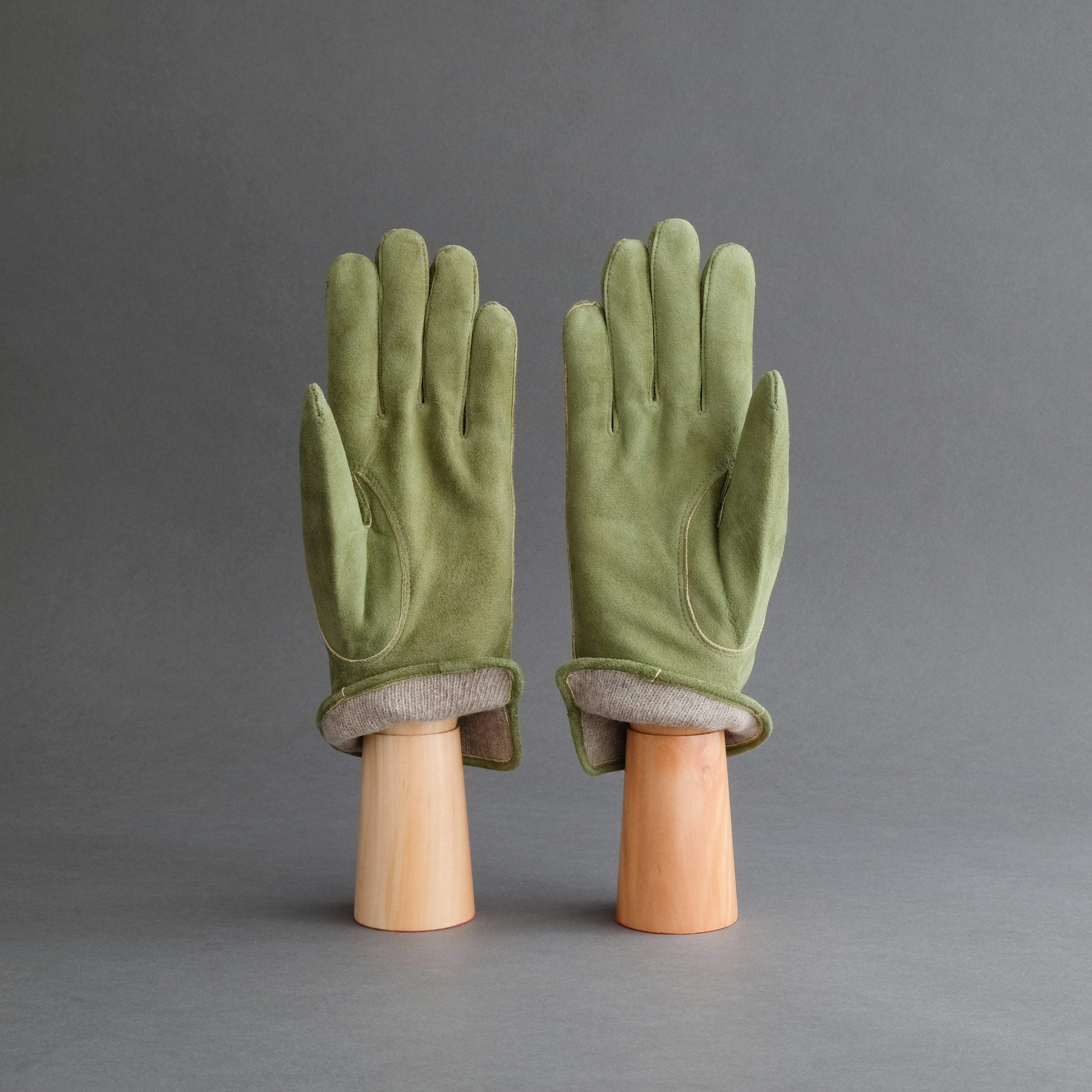 Gentlemen&#39;s Gloves from Moss Goatskin Lined with Cashmere - TR Handschuhe Wien - Thomas Riemer Handmade Gloves