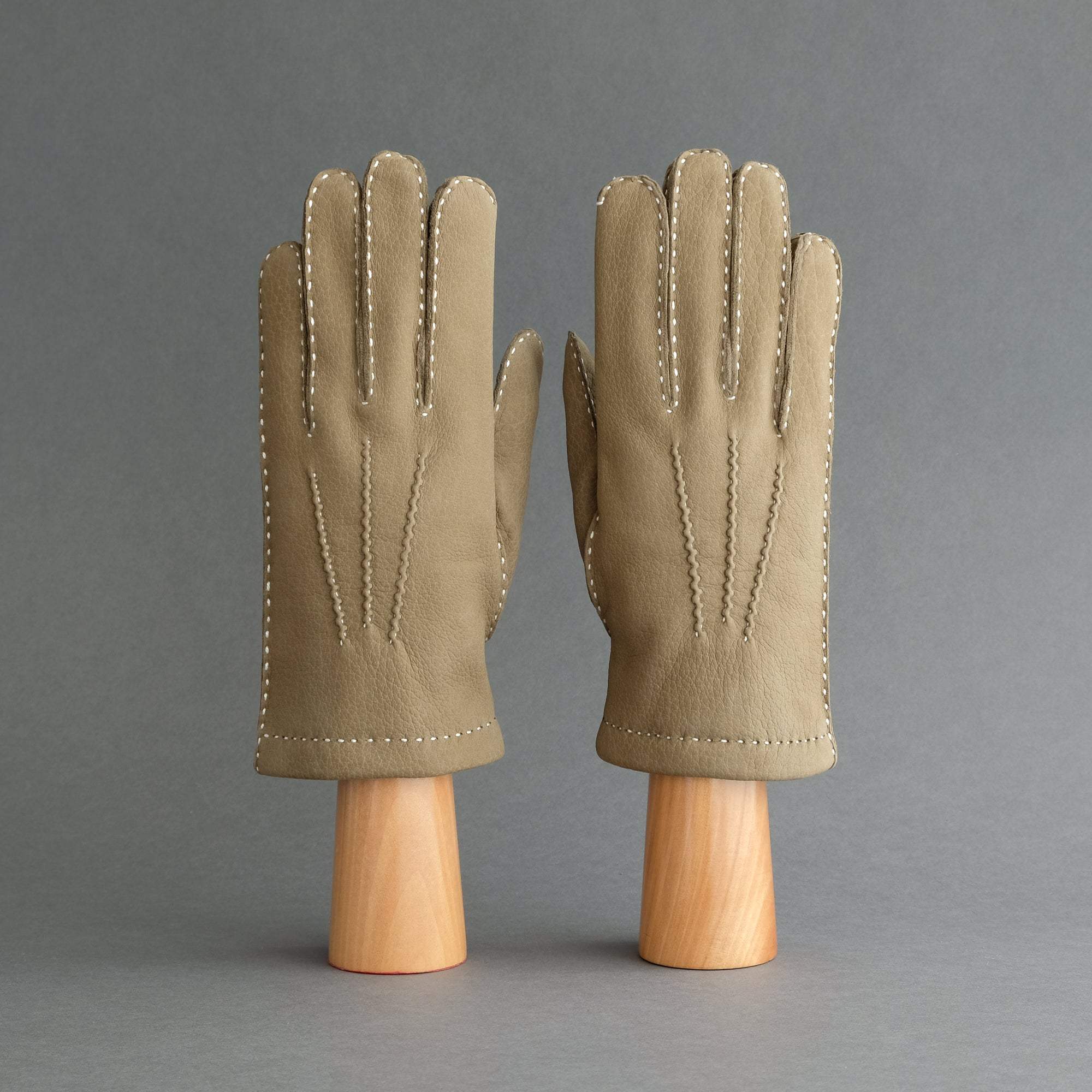 Gentlemen&#39;s Gloves from Spinach Calfskin Lined with Cashmere - TR Handschuhe Wien - Thomas Riemer Handmade Gloves