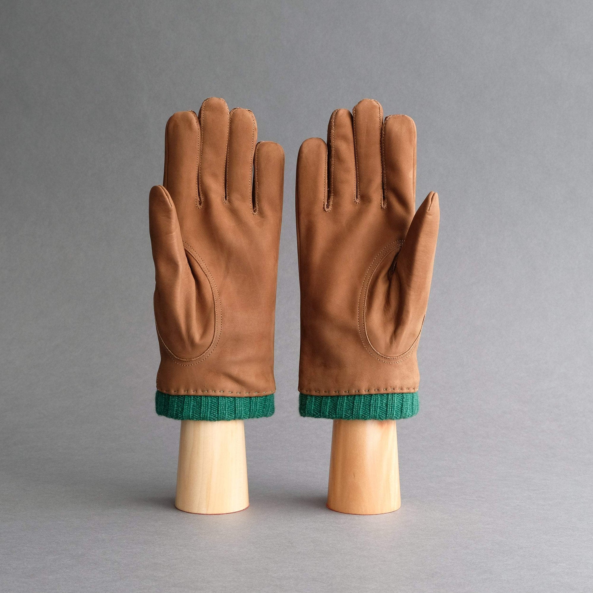 Gentlemen's Gloves from Tan Goatskin Nubuck with Cashmere Lining - TR Handschuhe Wien - Thomas Riemer Handmade Gloves