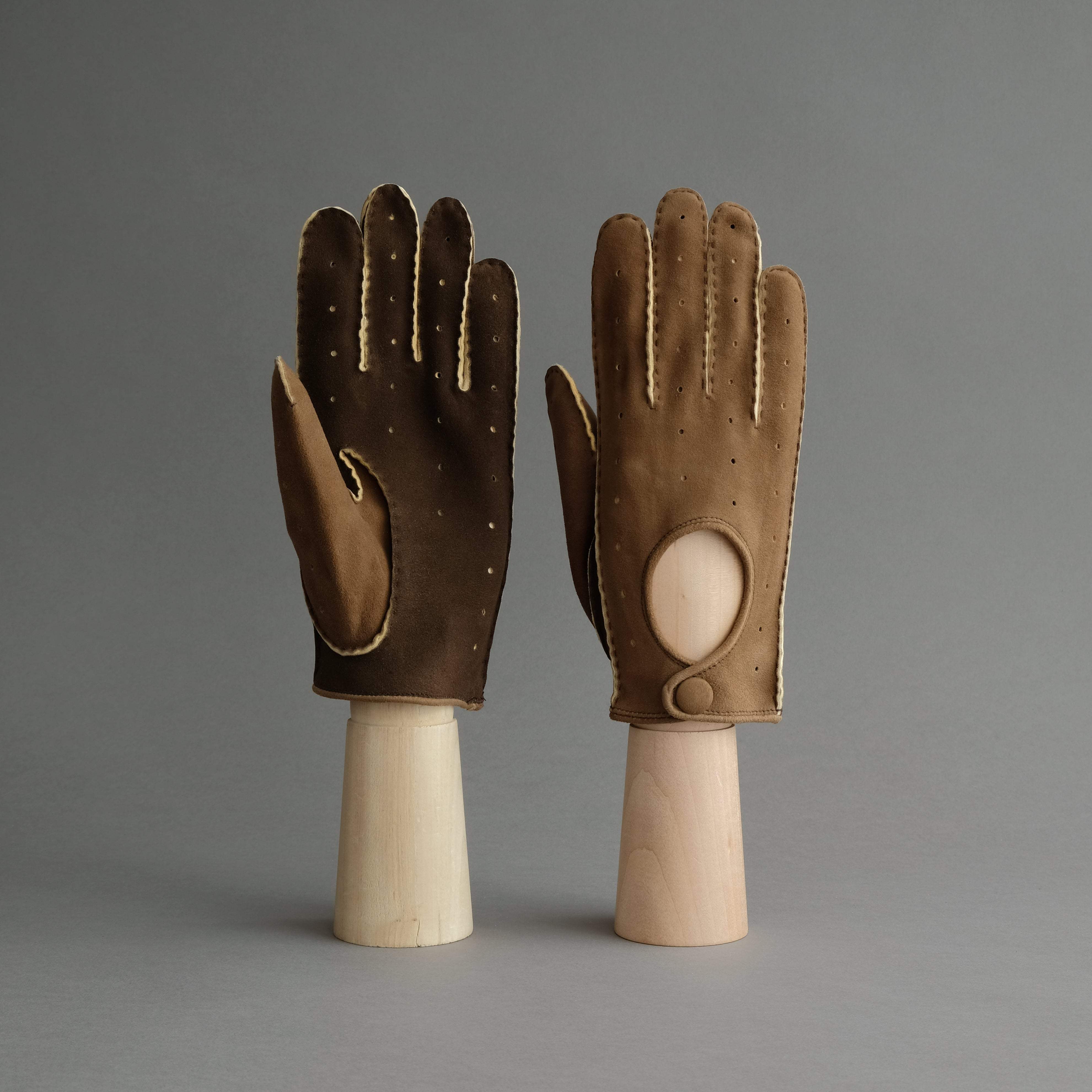 Gentlemen's Unlined Driving Gloves from Brown Goatskin - TR Handschuhe Wien - Thomas Riemer Handmade Gloves