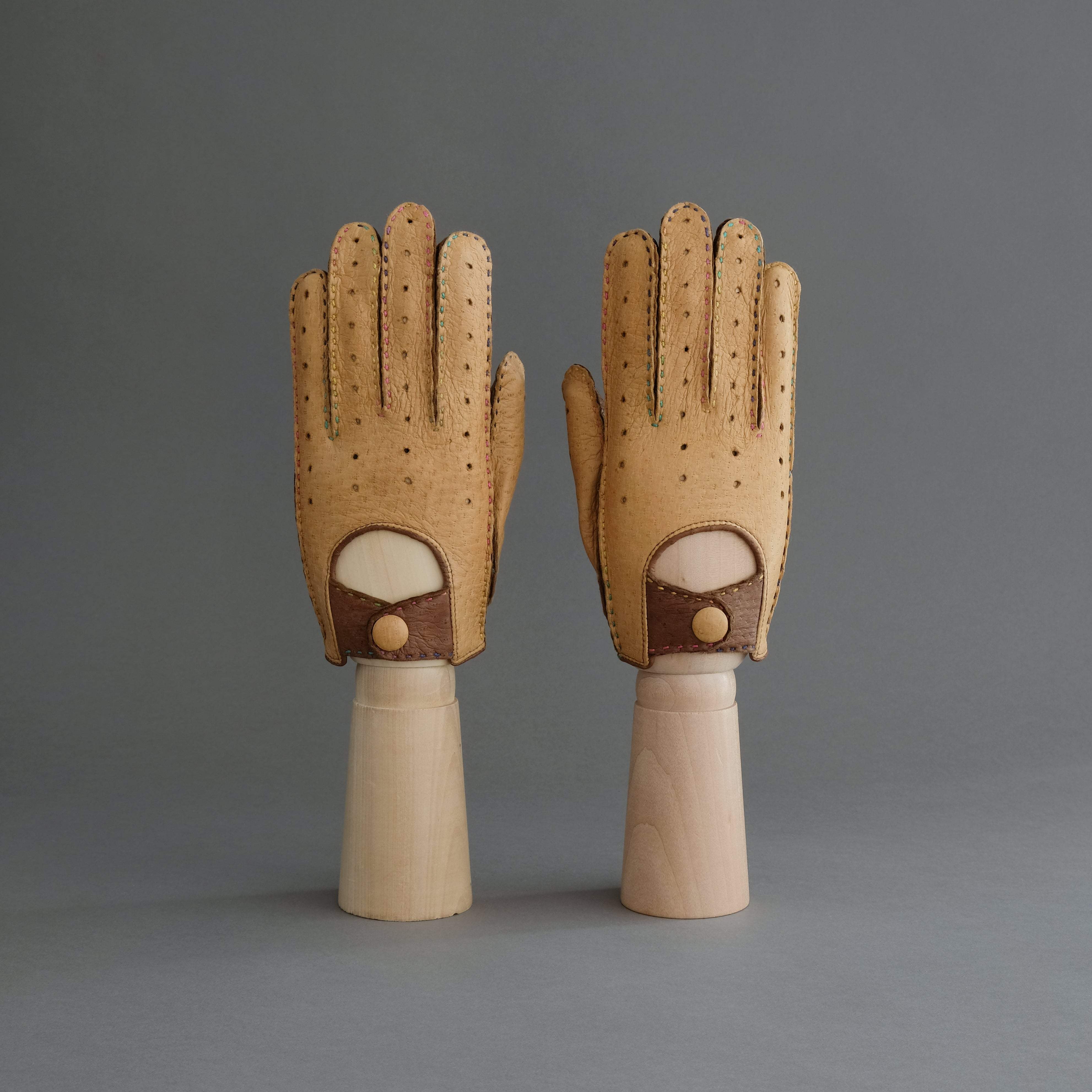 Gentlemen&#39;s Unlined Driving Gloves from Brown/Cognac Peccary - TR Handschuhe Wien - Thomas Riemer Handmade Gloves
