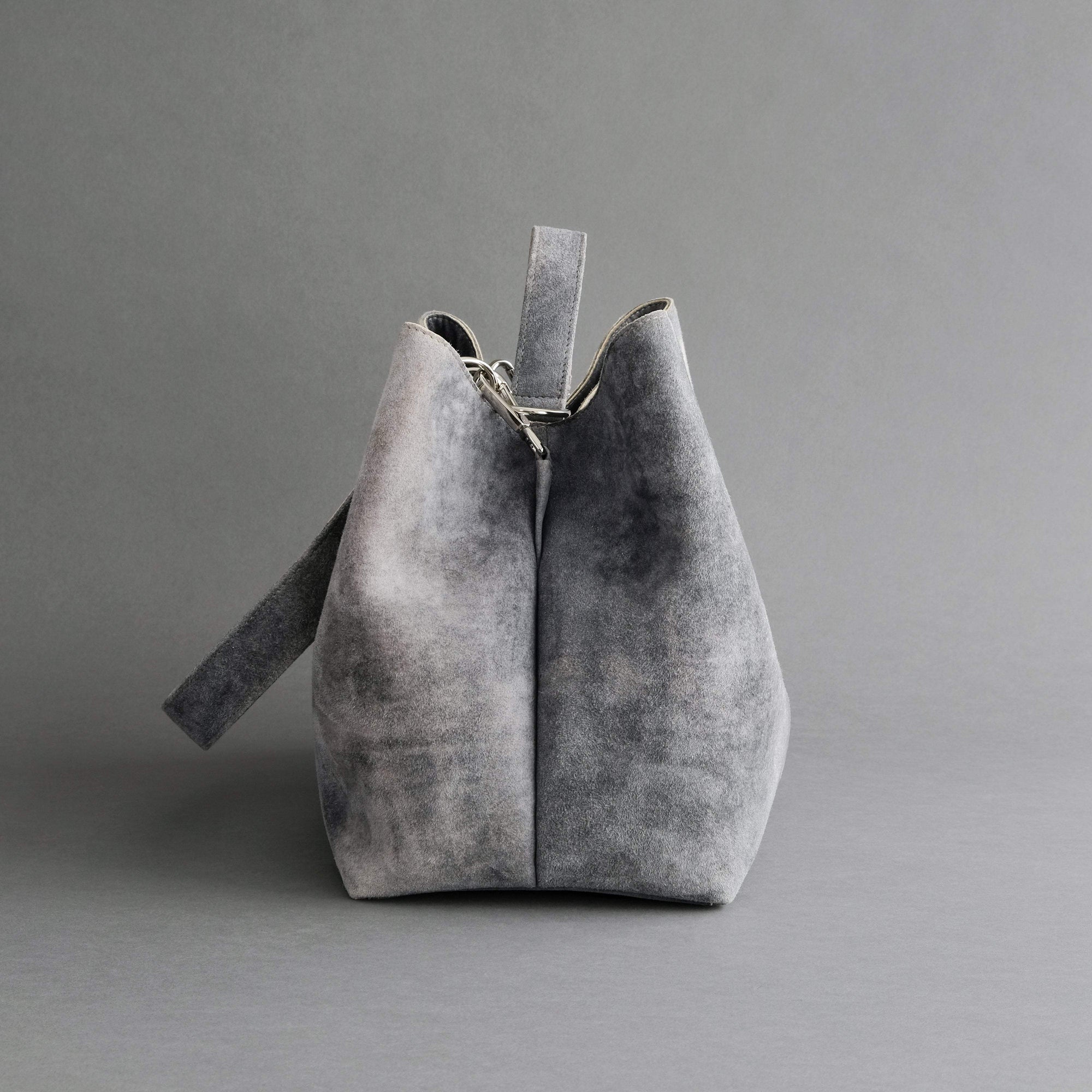 Ladies Bag From Light Grey-Blue Goatskin Suede - TR Handschuhe Wien - Thomas Riemer Handmade Gloves