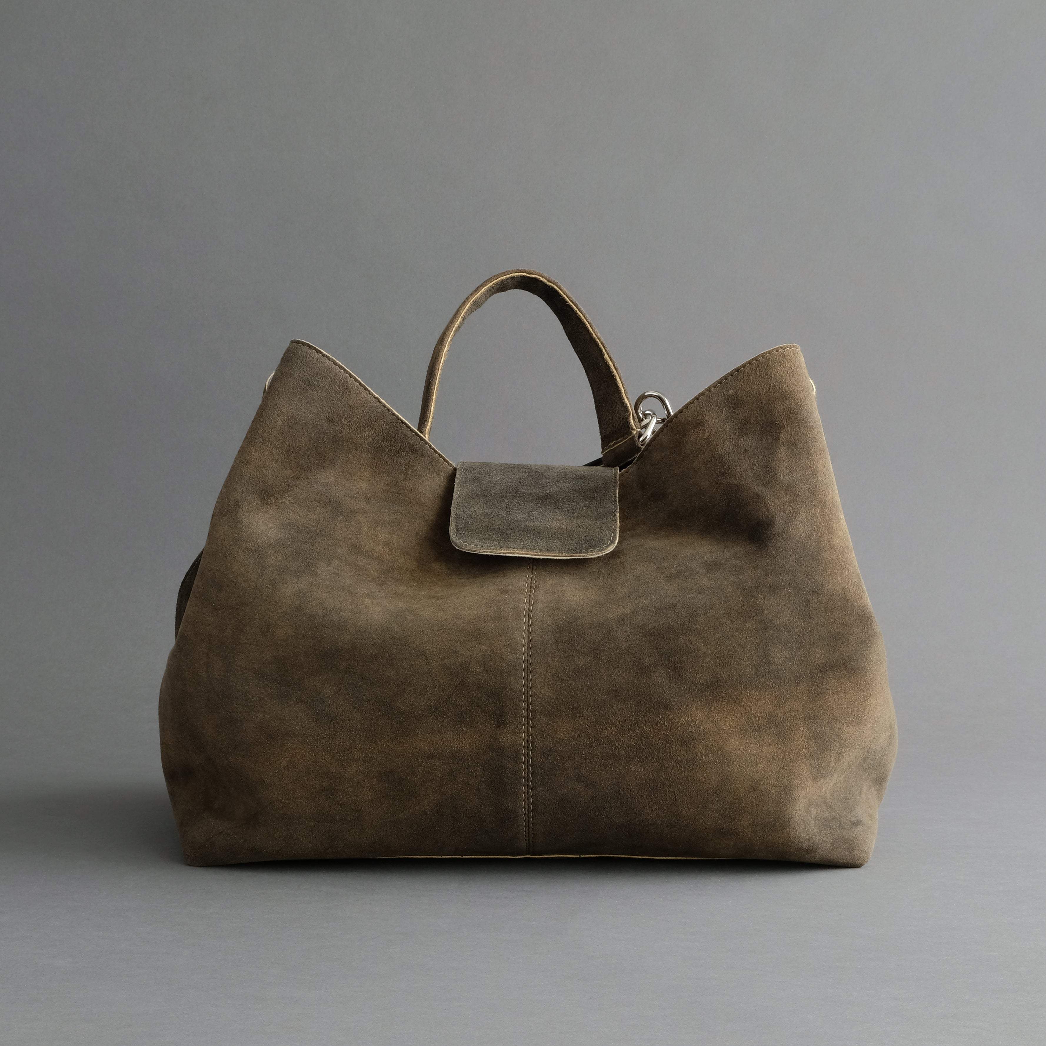 Ladies Bag From Walnut Goatskin Suede - TR Handschuhe Wien - Thomas Riemer Handmade Gloves