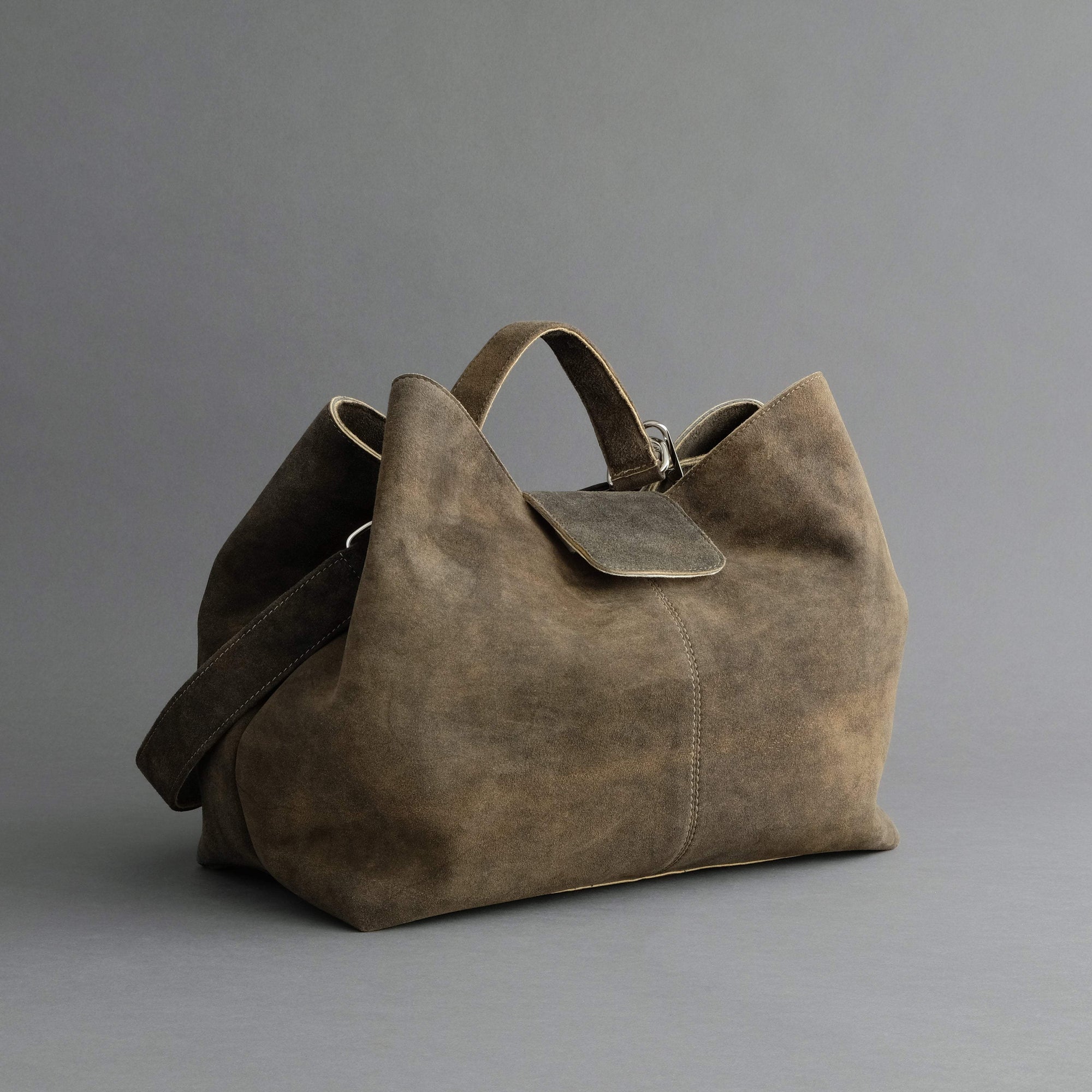 Ladies Bag From Walnut Goatskin Suede - TR Handschuhe Wien - Thomas Riemer Handmade Gloves