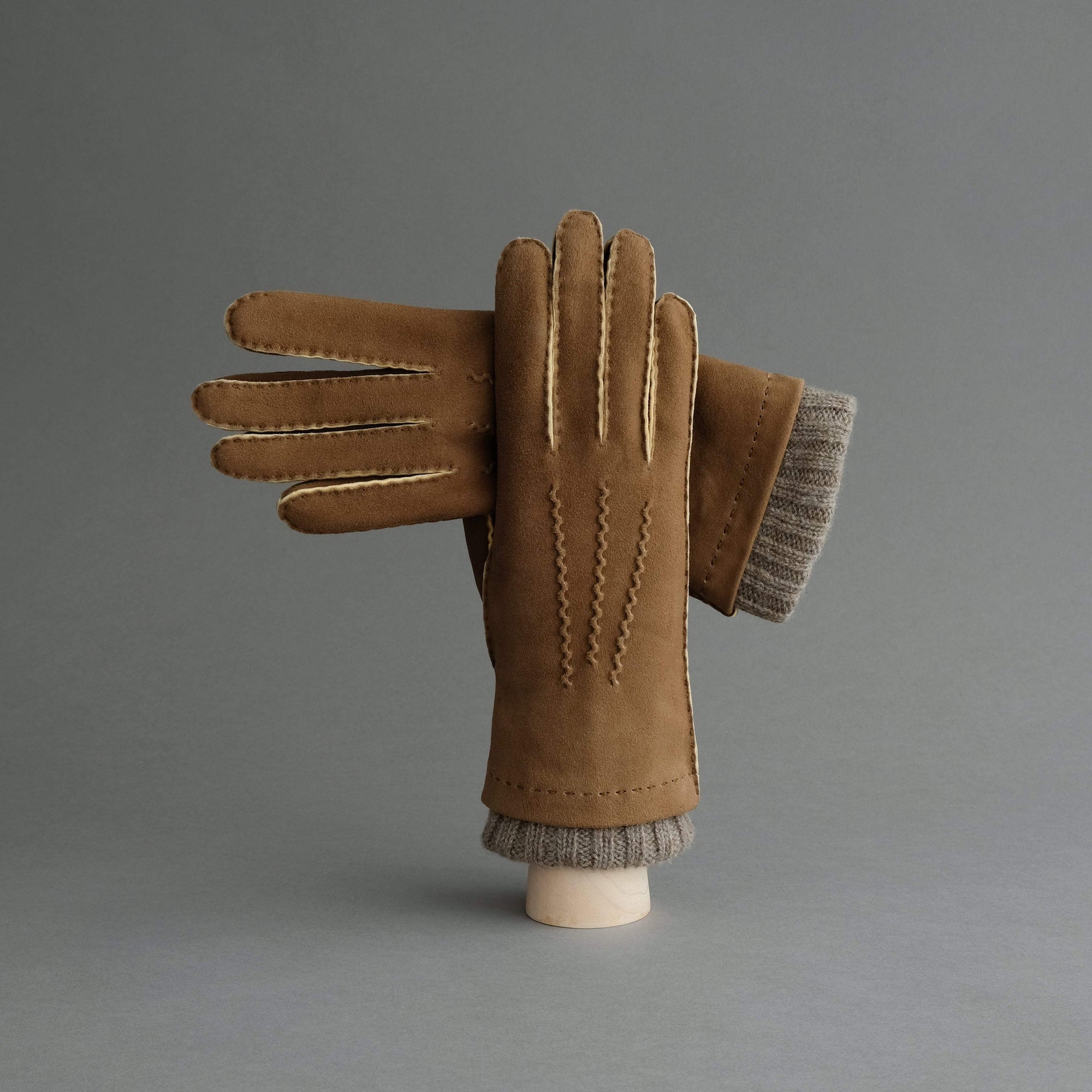 Ladies Gloves from Brown Goatskin Lined Cashmere - TR Handschuhe Wien - Thomas Riemer Handmade Gloves