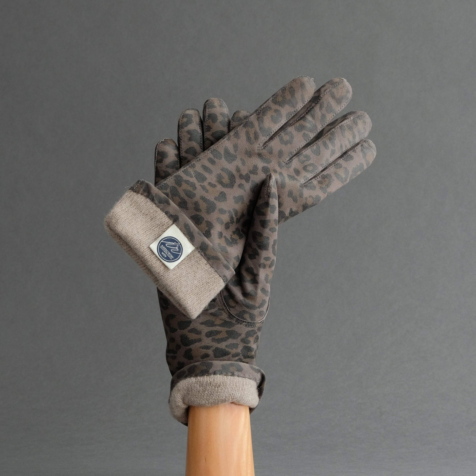 Damen Handschuhe aus Haar Schaf Nappa In Leopard Print – TR