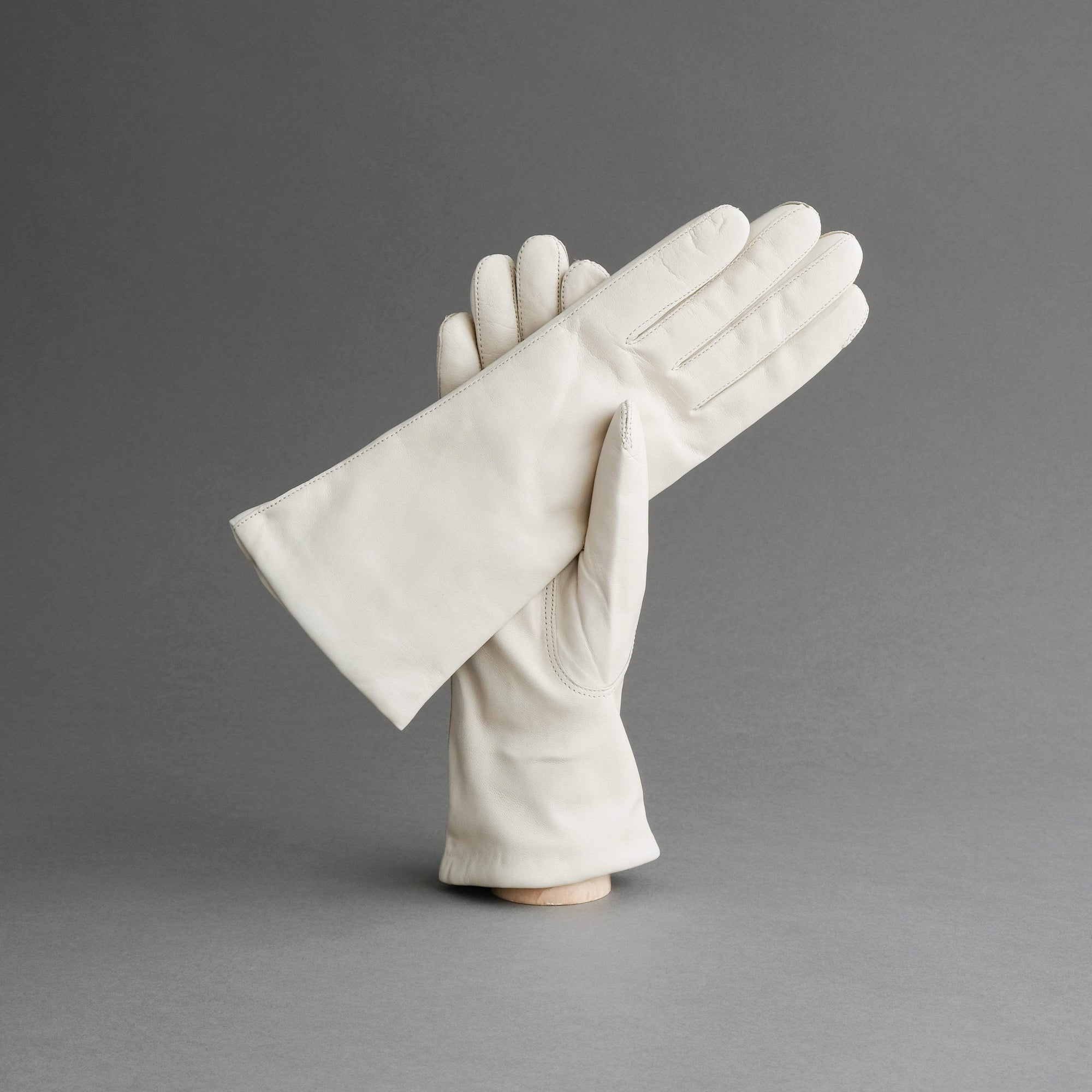 Ladies Gloves from Hair Sheep Nappa Lined with Cashmere - TR Handschuhe Wien - Thomas Riemer Handmade Gloves