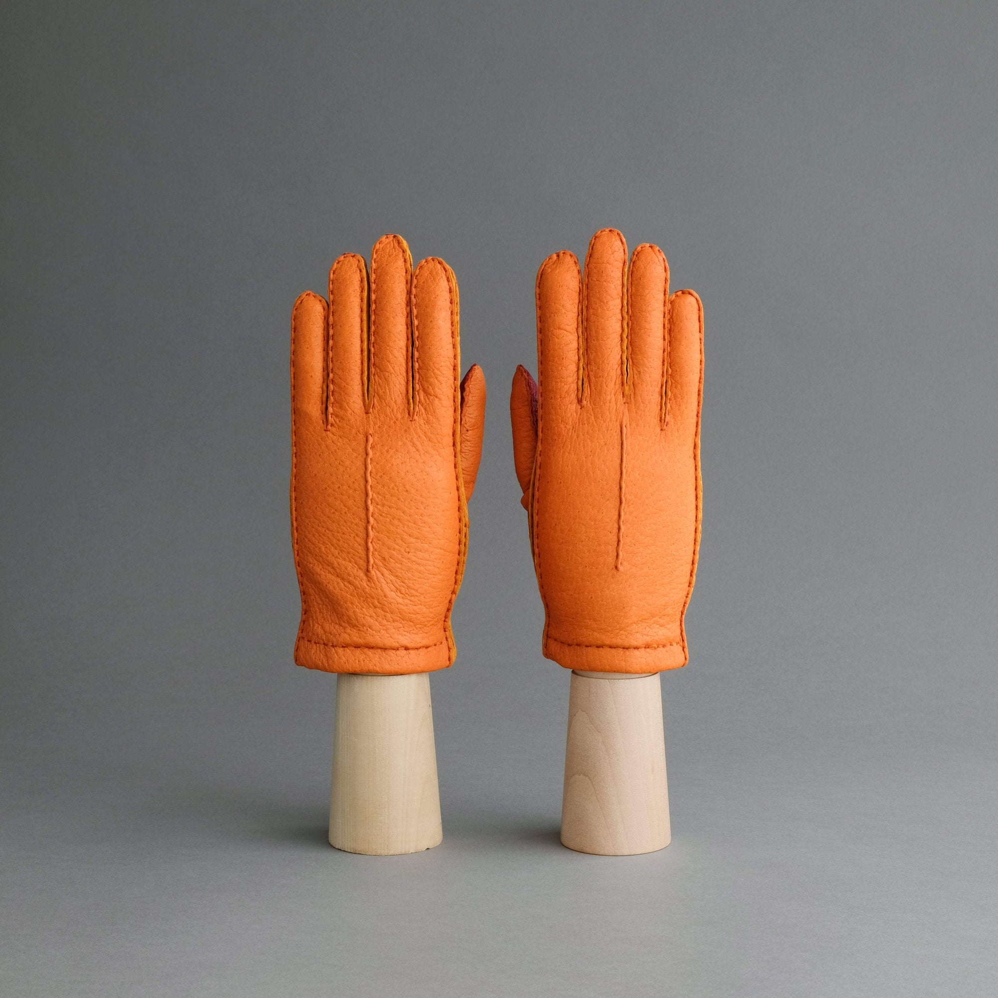 Ladies Gloves from Orange, Red and Yellow Peccary - TR Handschuhe Wien - Thomas Riemer Handmade Gloves